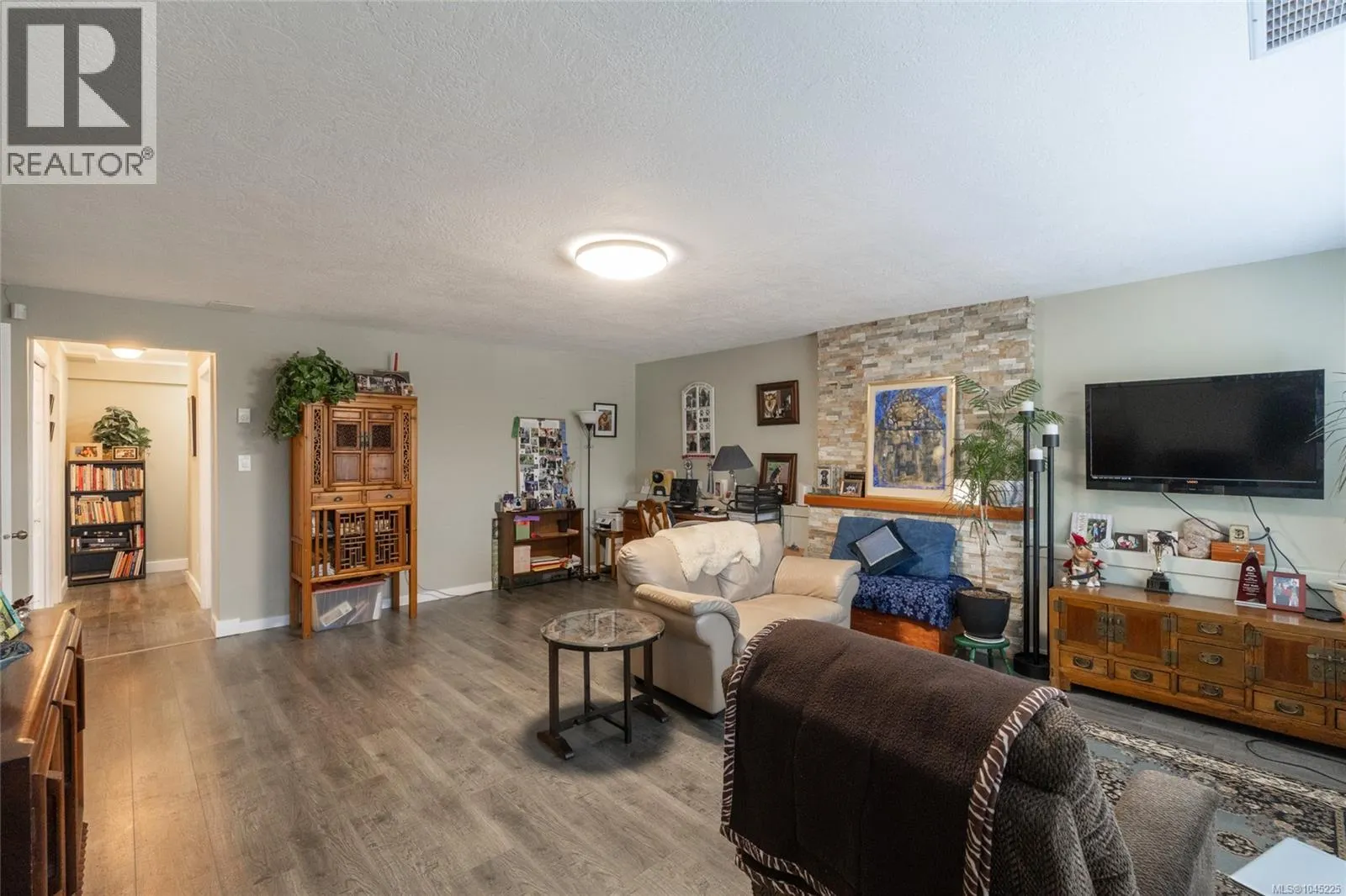 3239 Sedgwick Dr