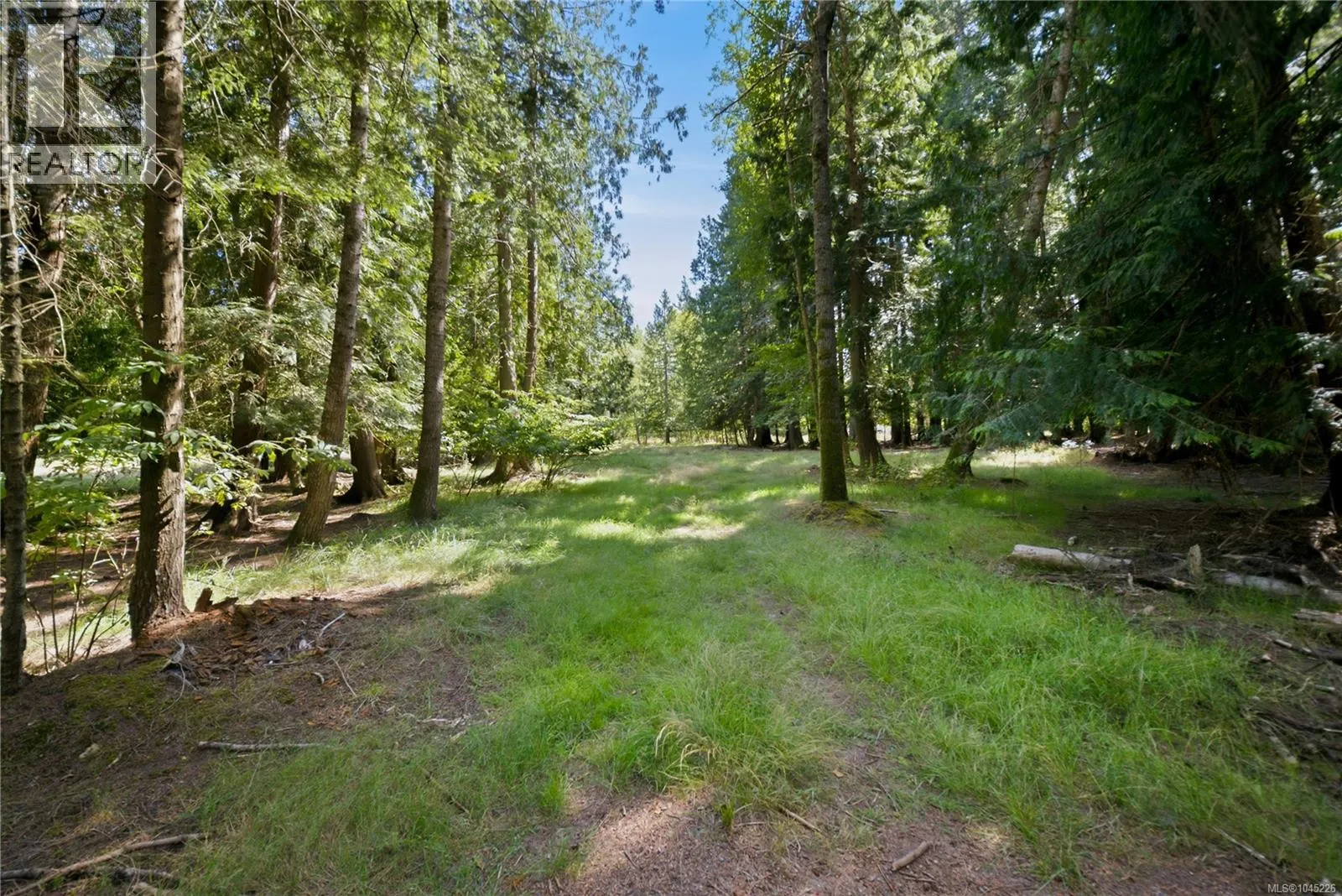 700 Fern Rd E