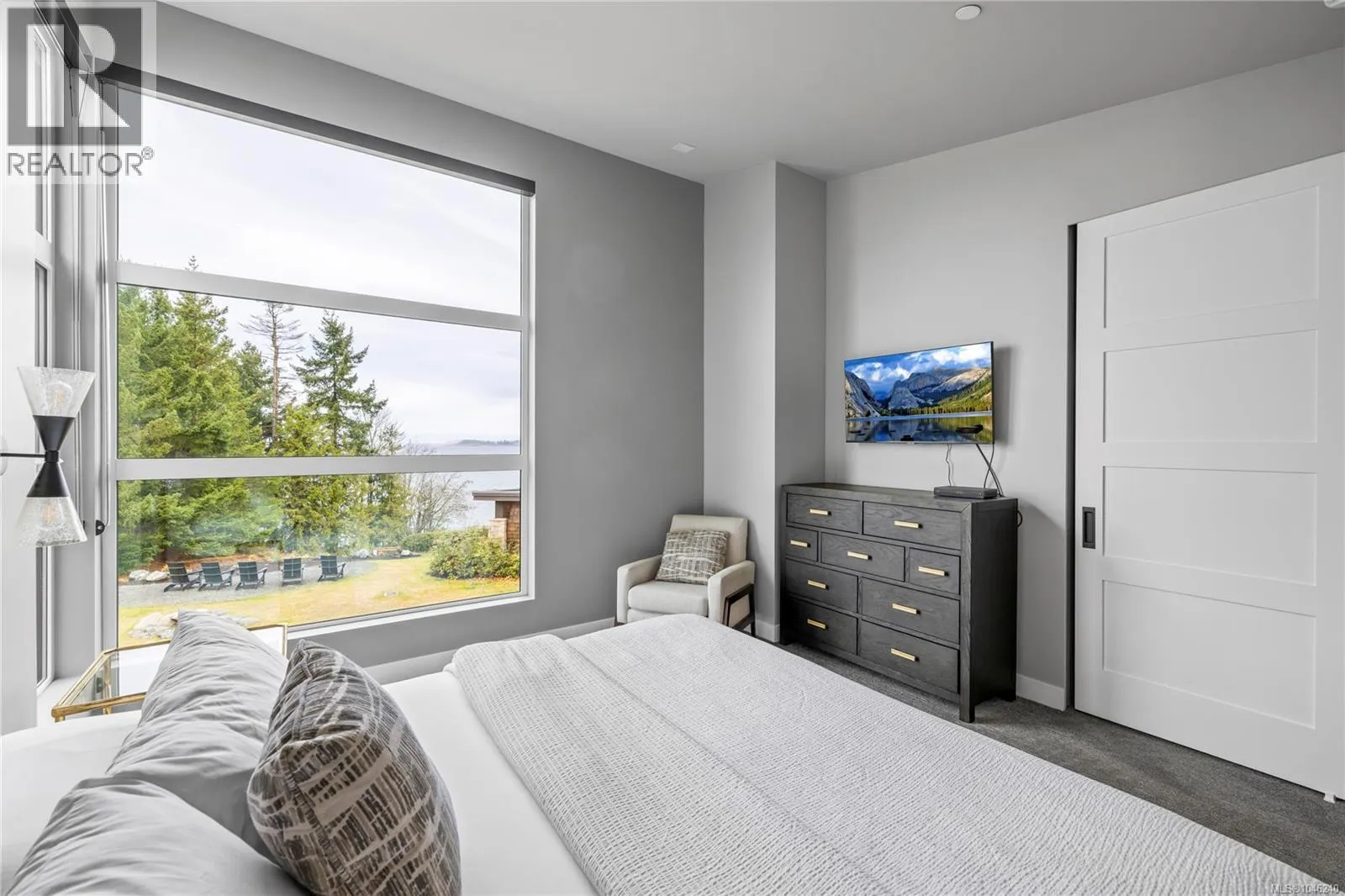 37 1175 RESORT Dr