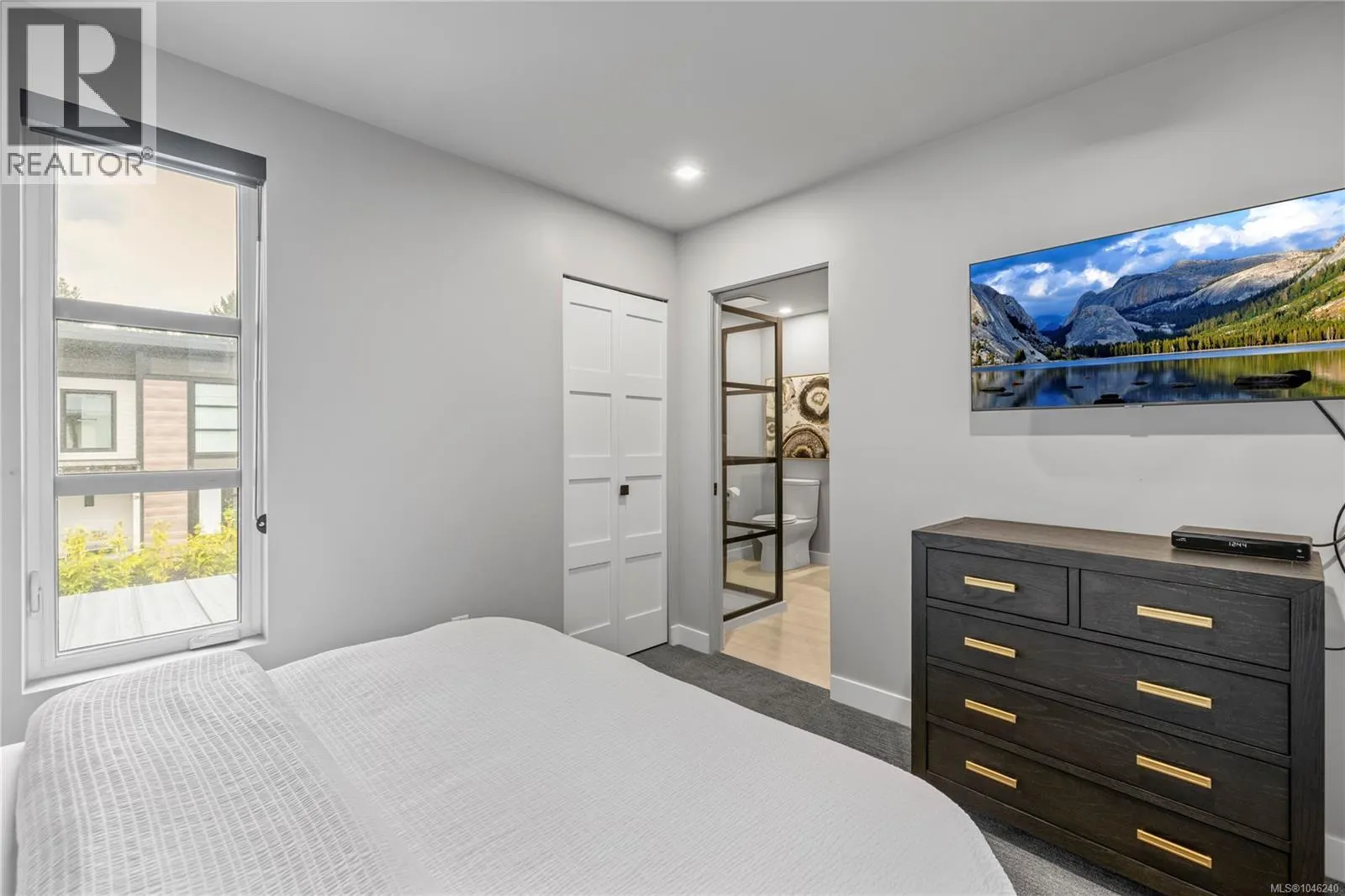 37 1175 RESORT Dr