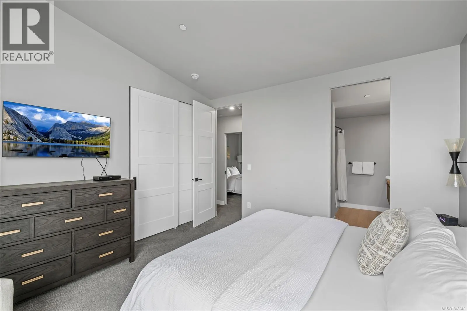 37 1175 RESORT Dr