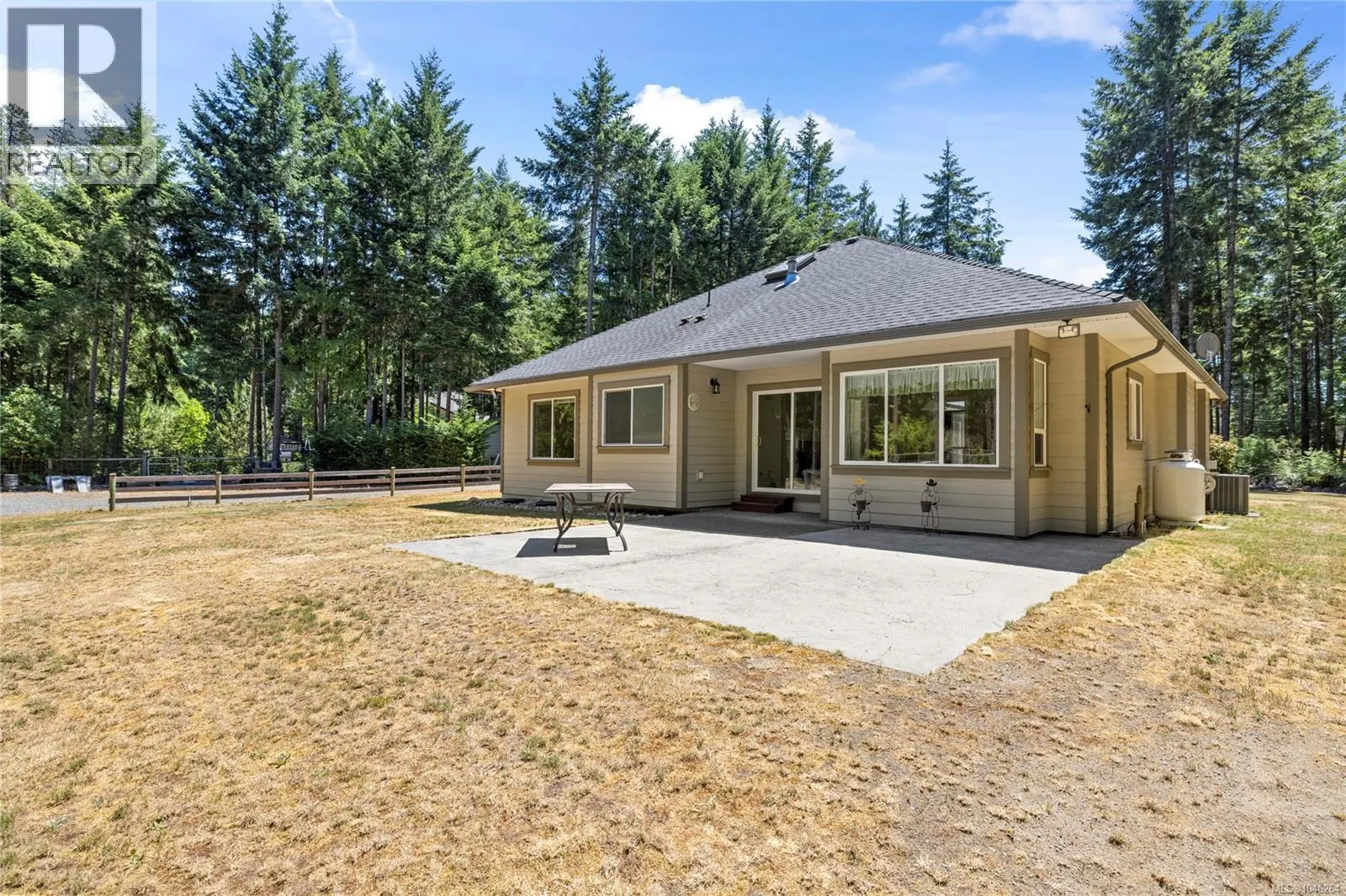 1057 Paradise Pl