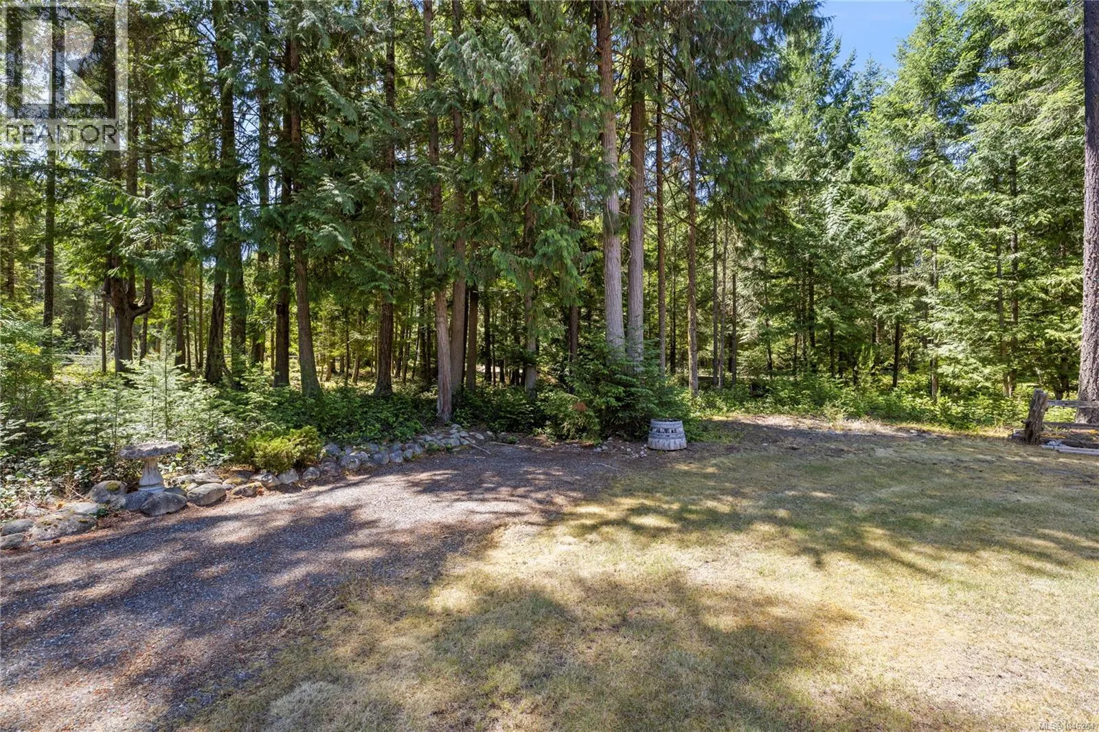 1057 Paradise Pl