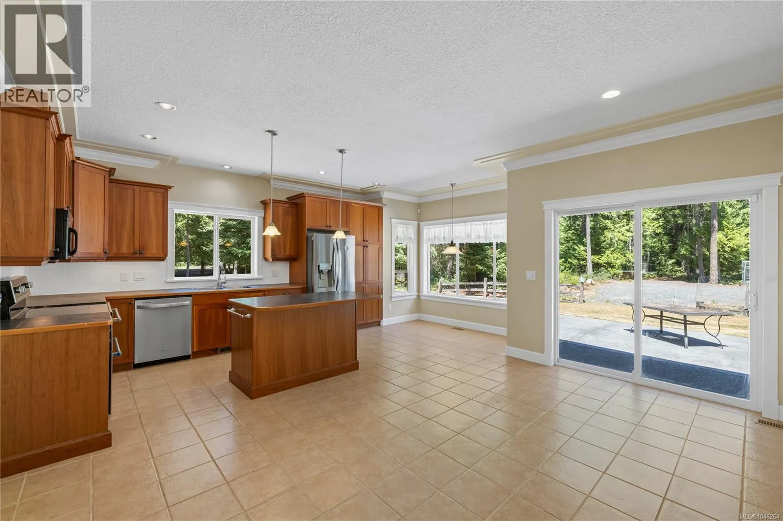 1057 Paradise Pl