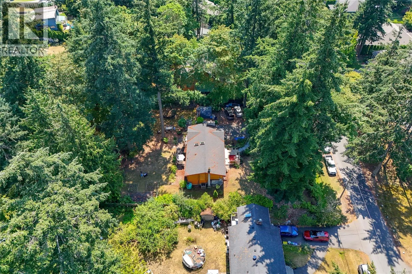 6311 Rodolph Rd