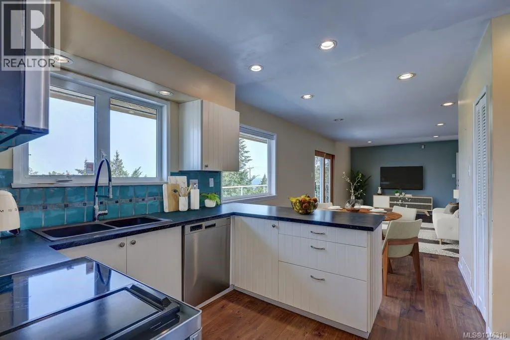 3628 Overlook Dr