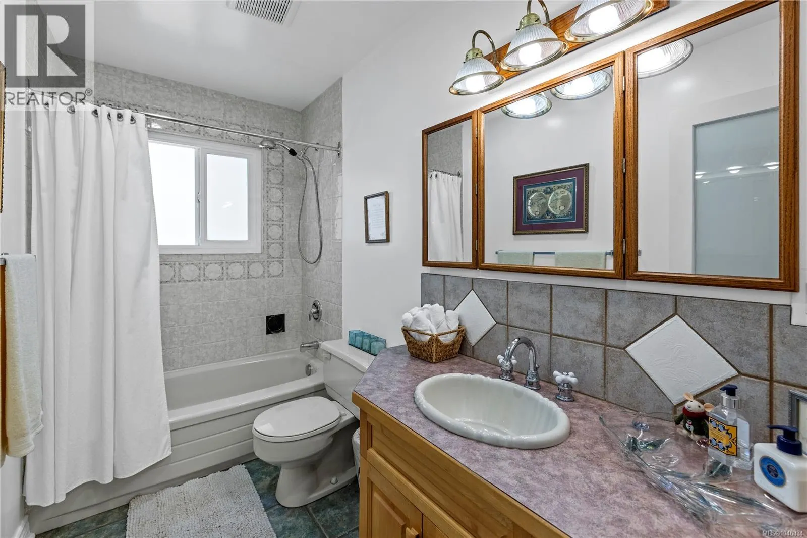 1185 Stuart Pl