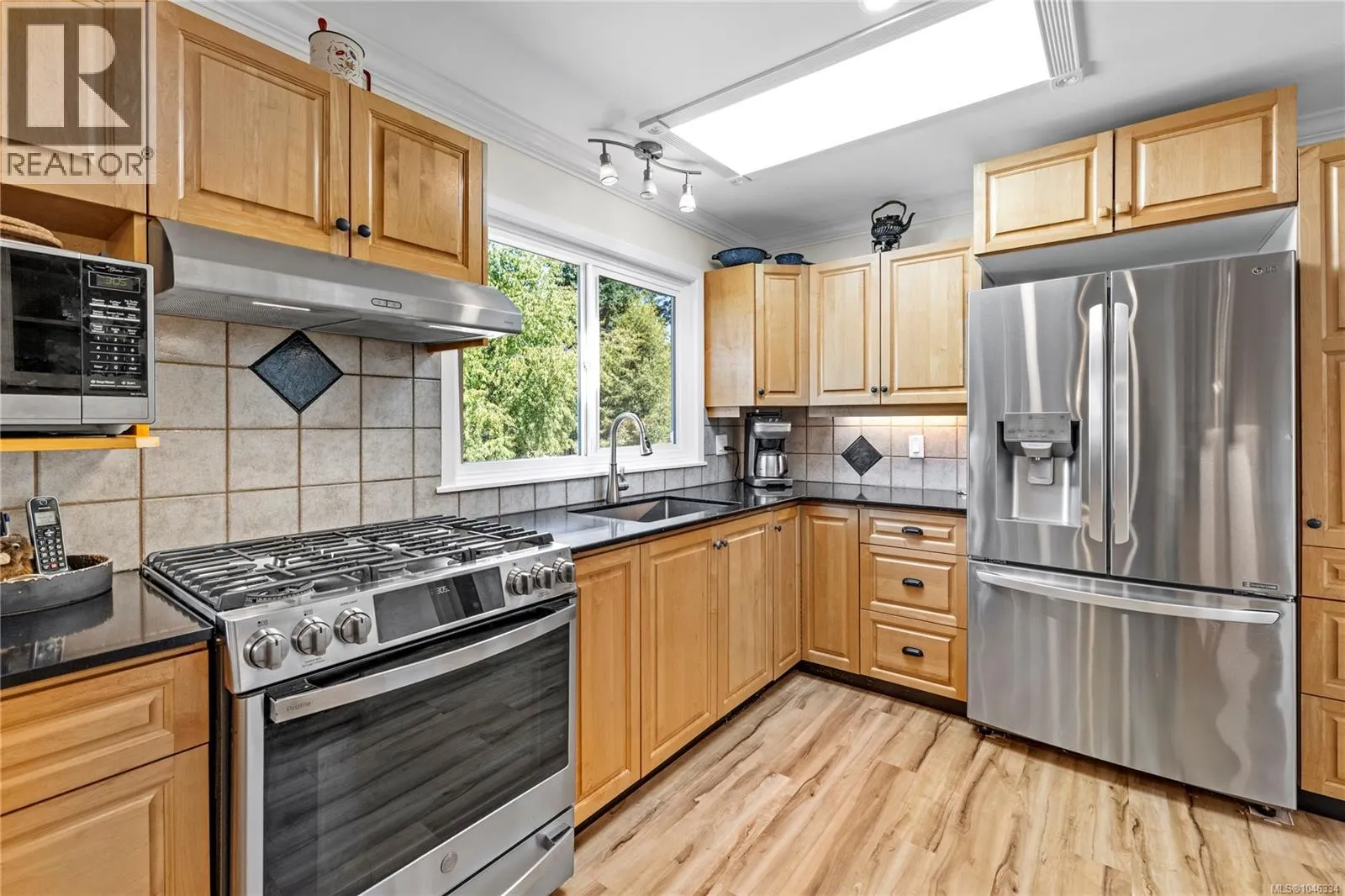 1185 Stuart Pl