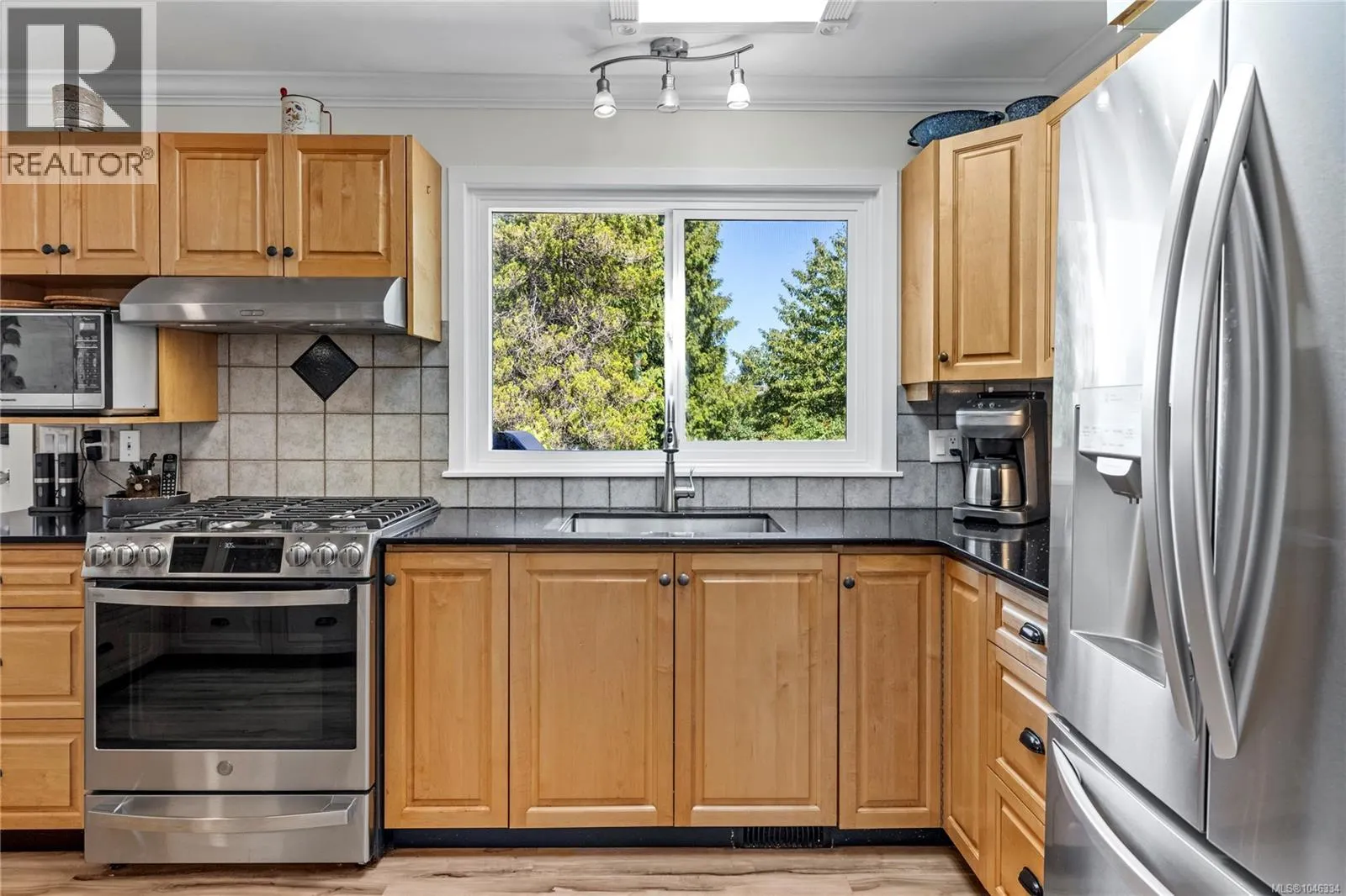 1185 Stuart Pl
