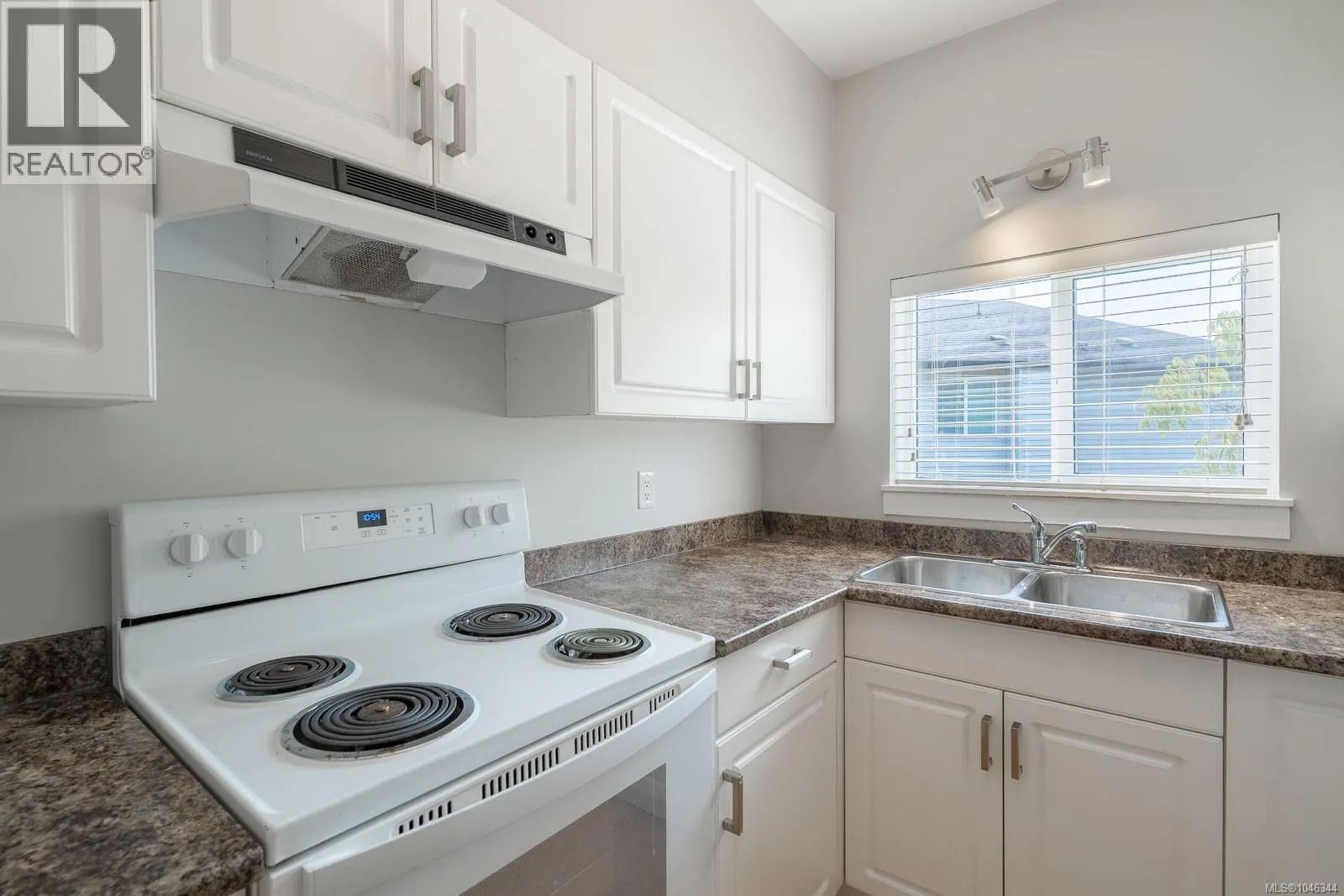 121 Harewood Rd