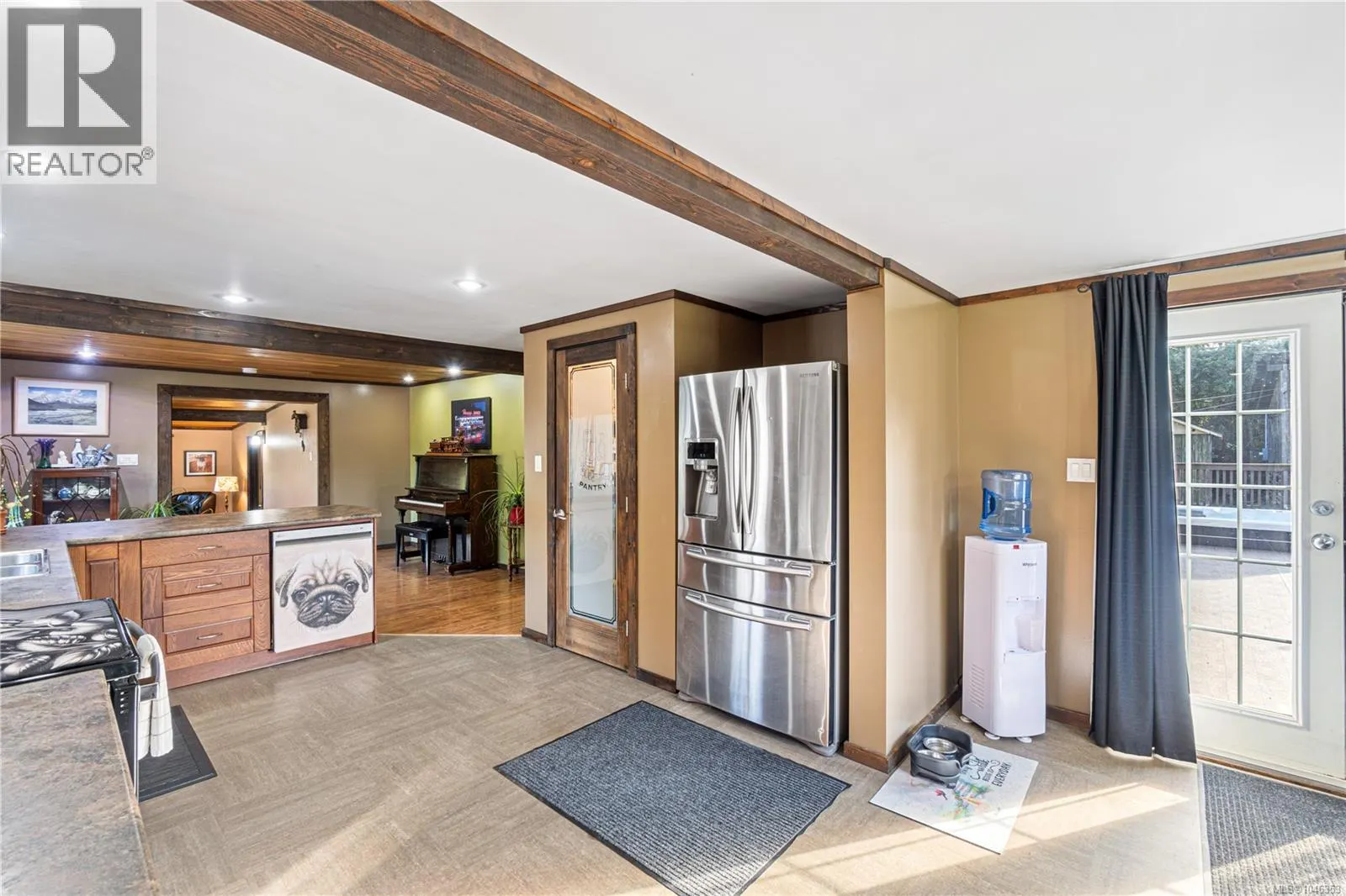1143 Bellevue Rd