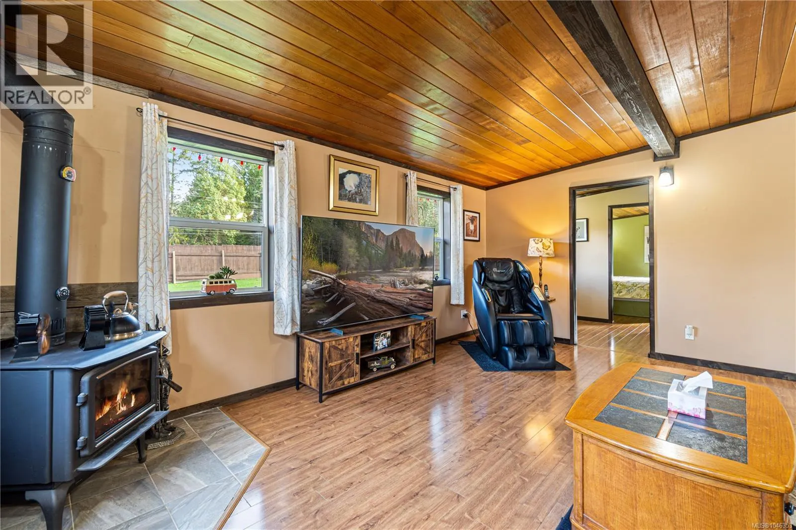 1143 Bellevue Rd