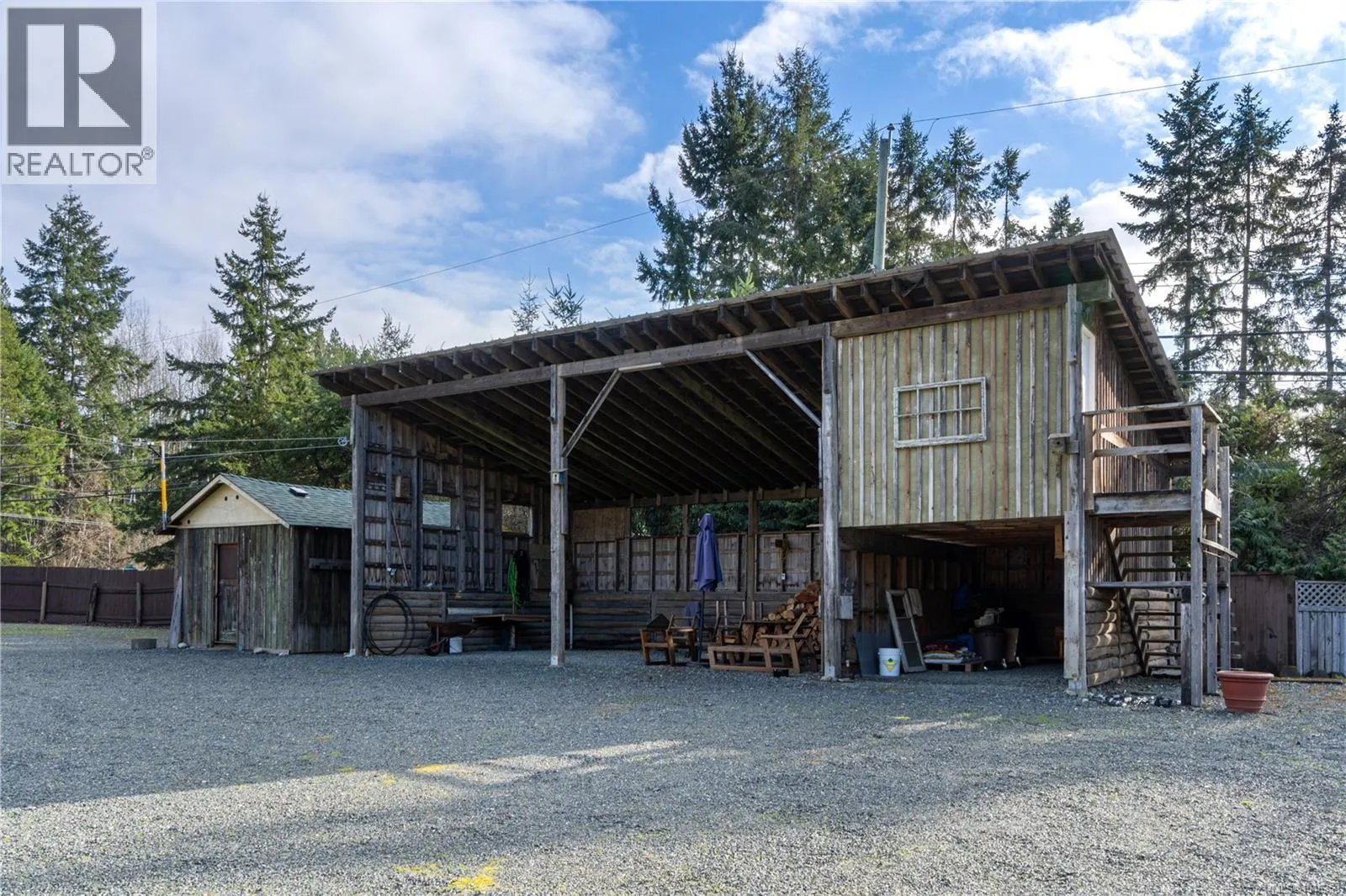 1143 Bellevue Rd