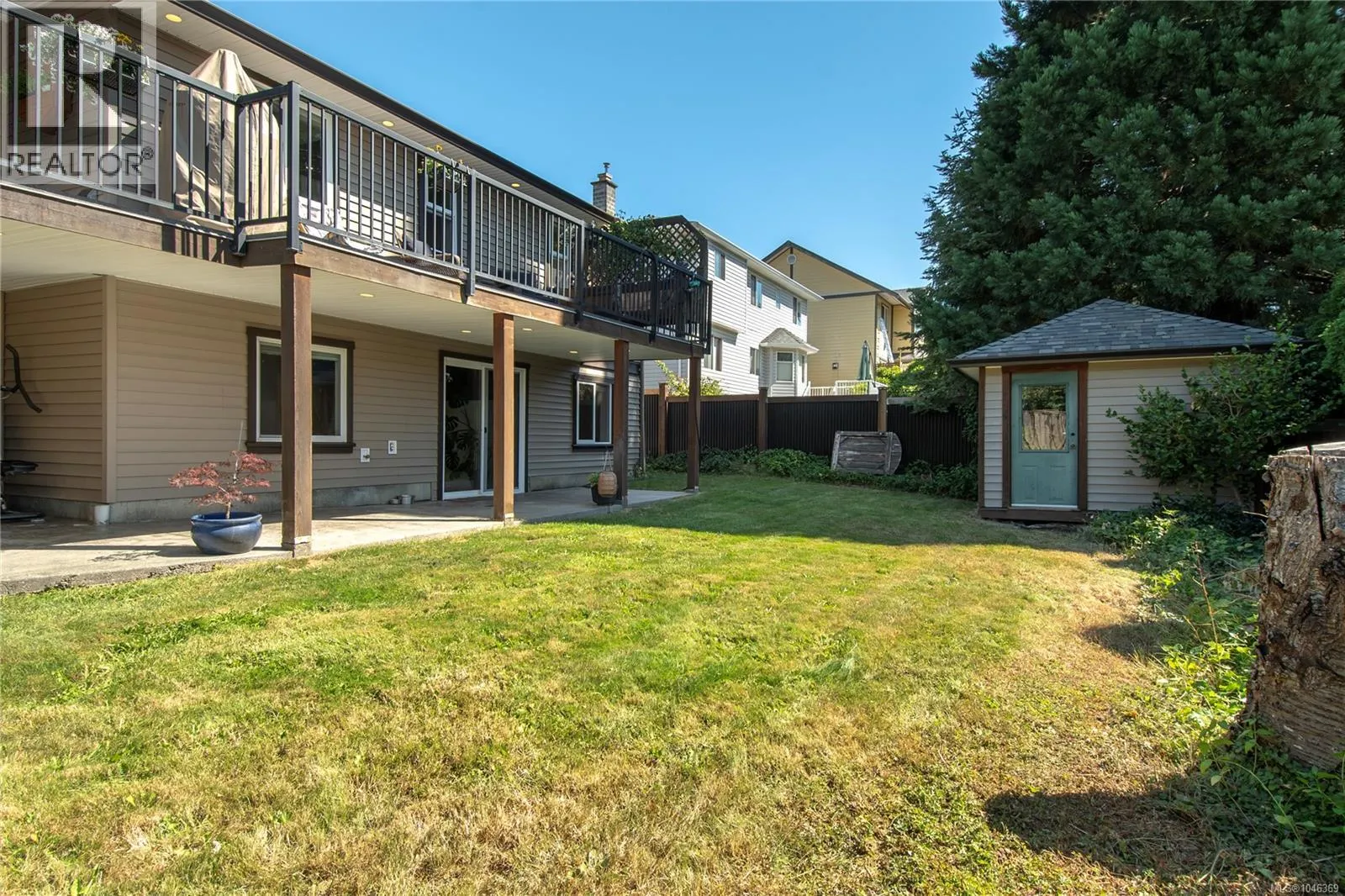 747 Steenbuck Dr