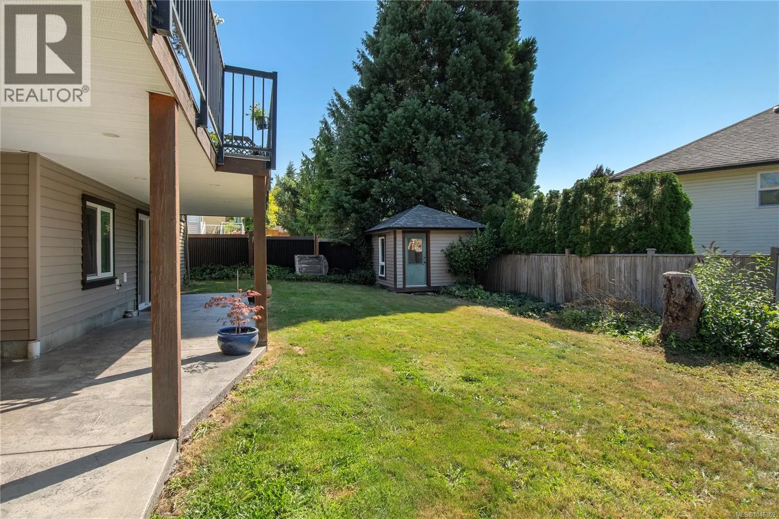 747 Steenbuck Dr