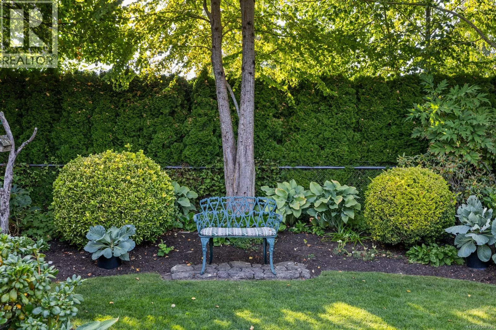 823 Glenhale Cres
