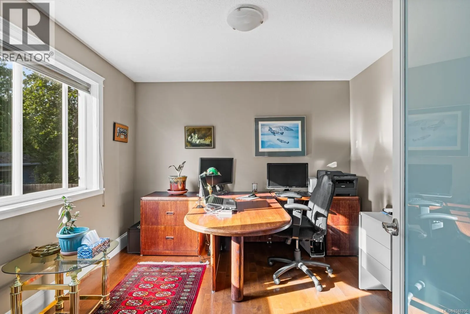 823 Glenhale Cres