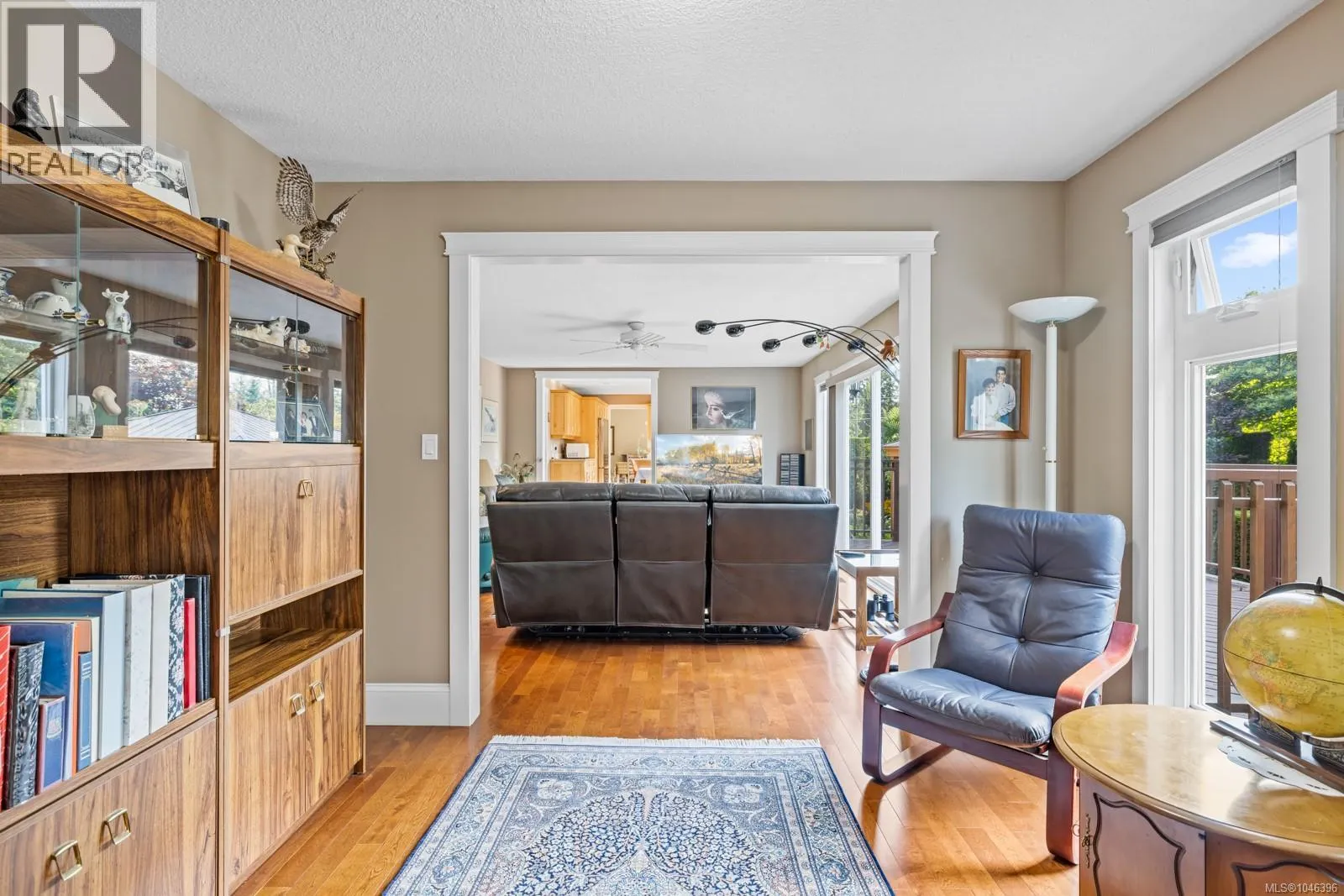 823 Glenhale Cres