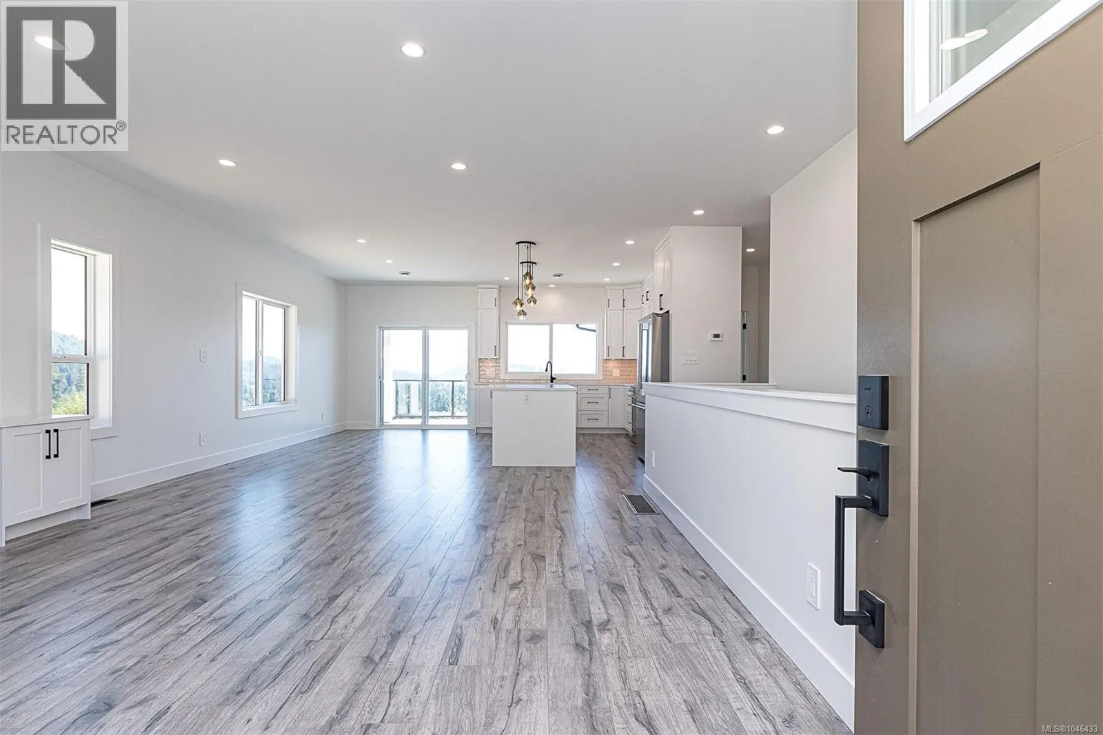 2605 Nickson Way