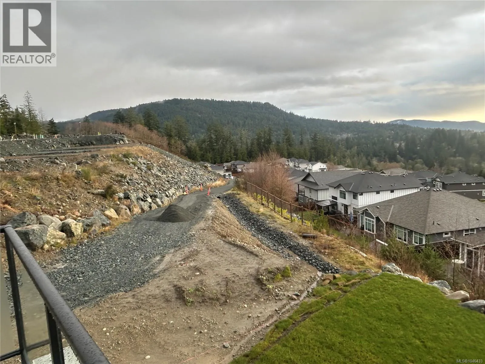 2605 Nickson Way