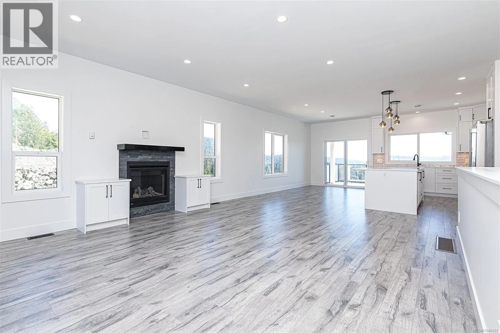 2605 Nickson Way