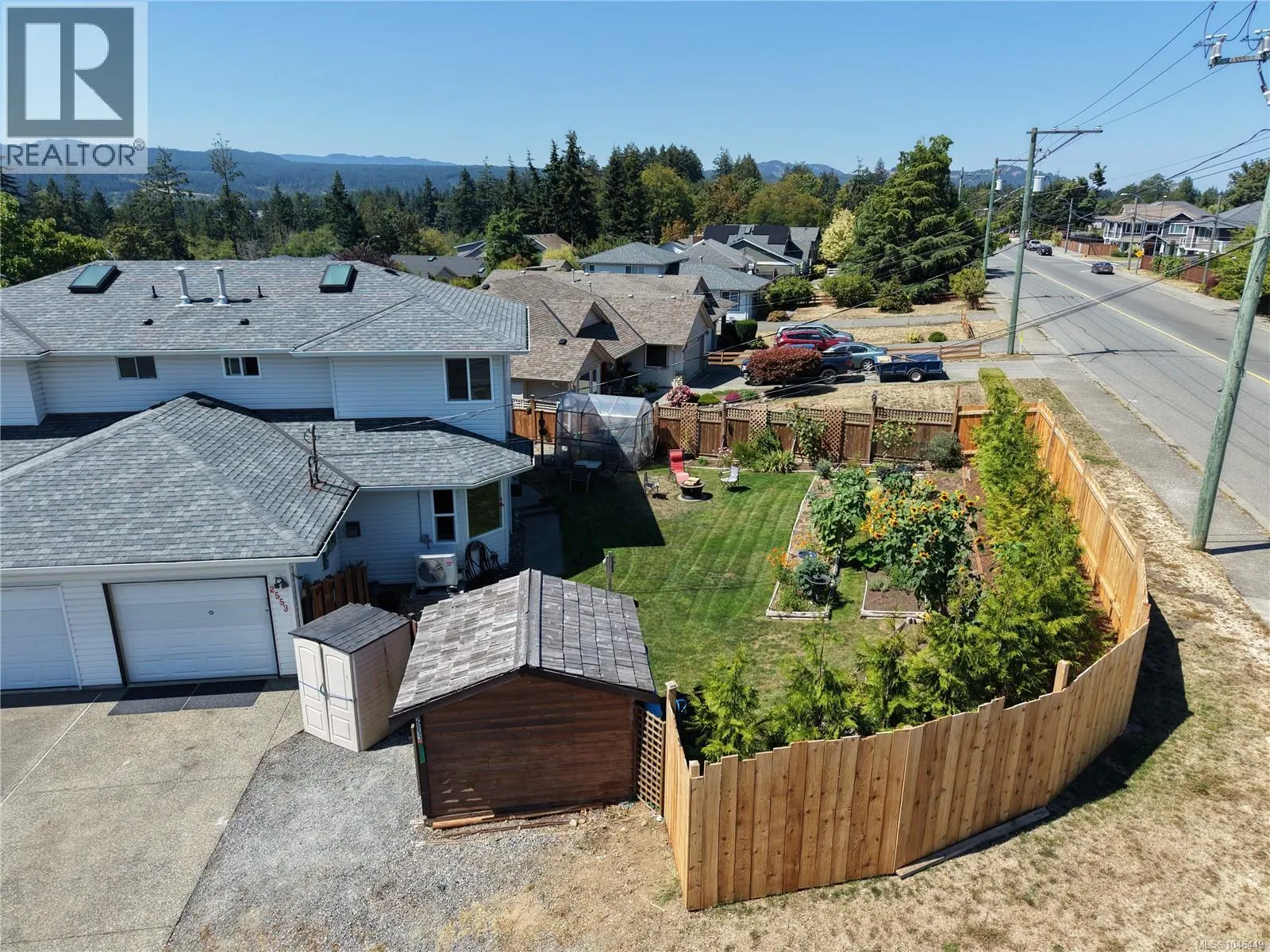 2553 Sloan Rd