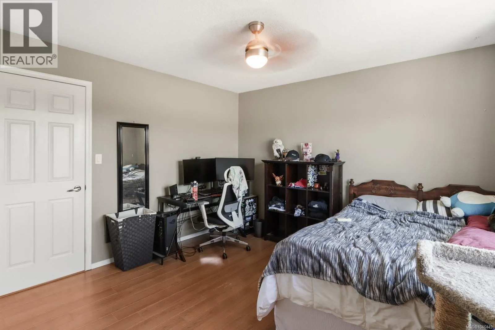 2553 Sloan Rd