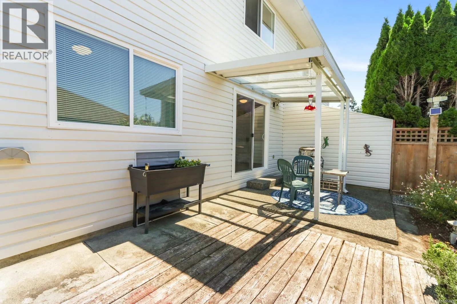 2553 Sloan Rd