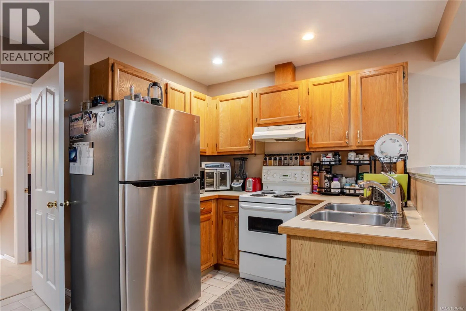 1212 Lynn Rd