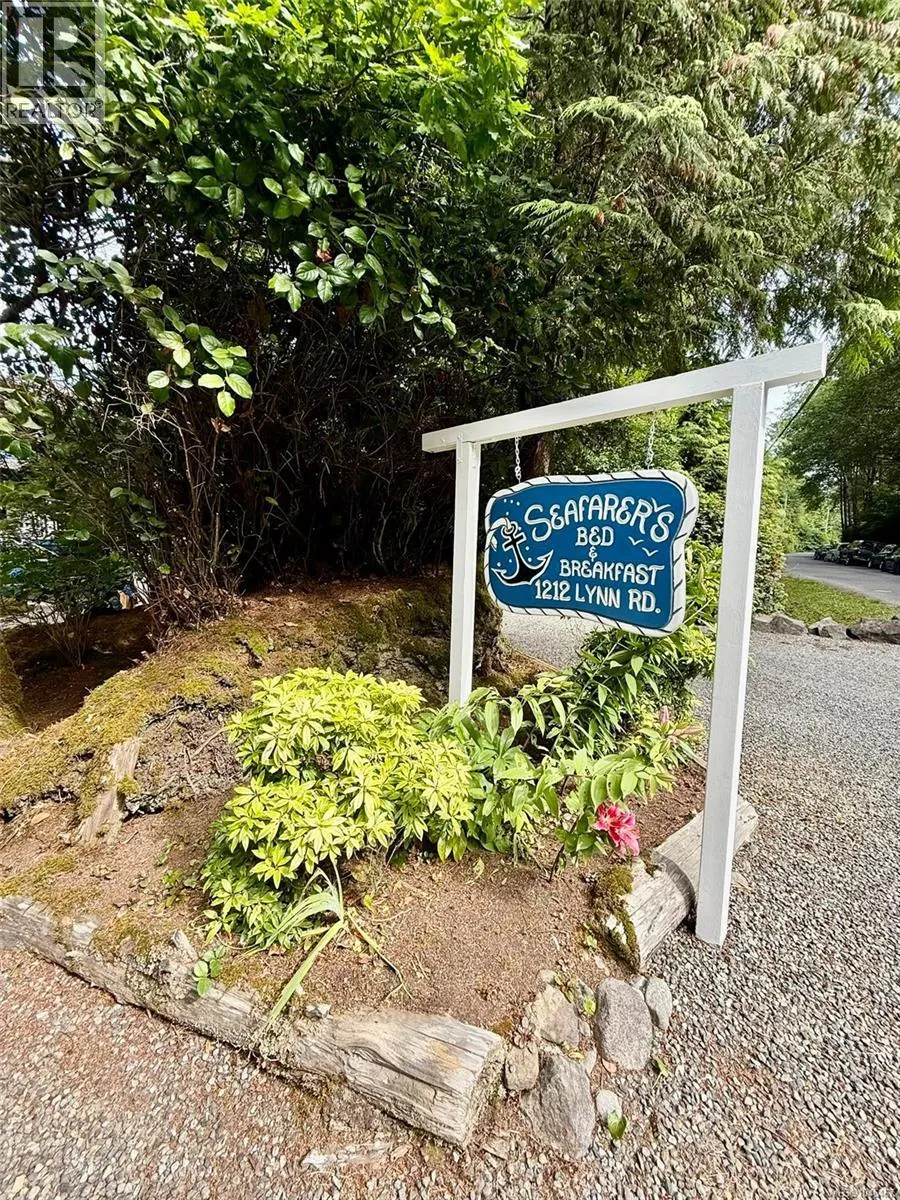 1212 Lynn Rd