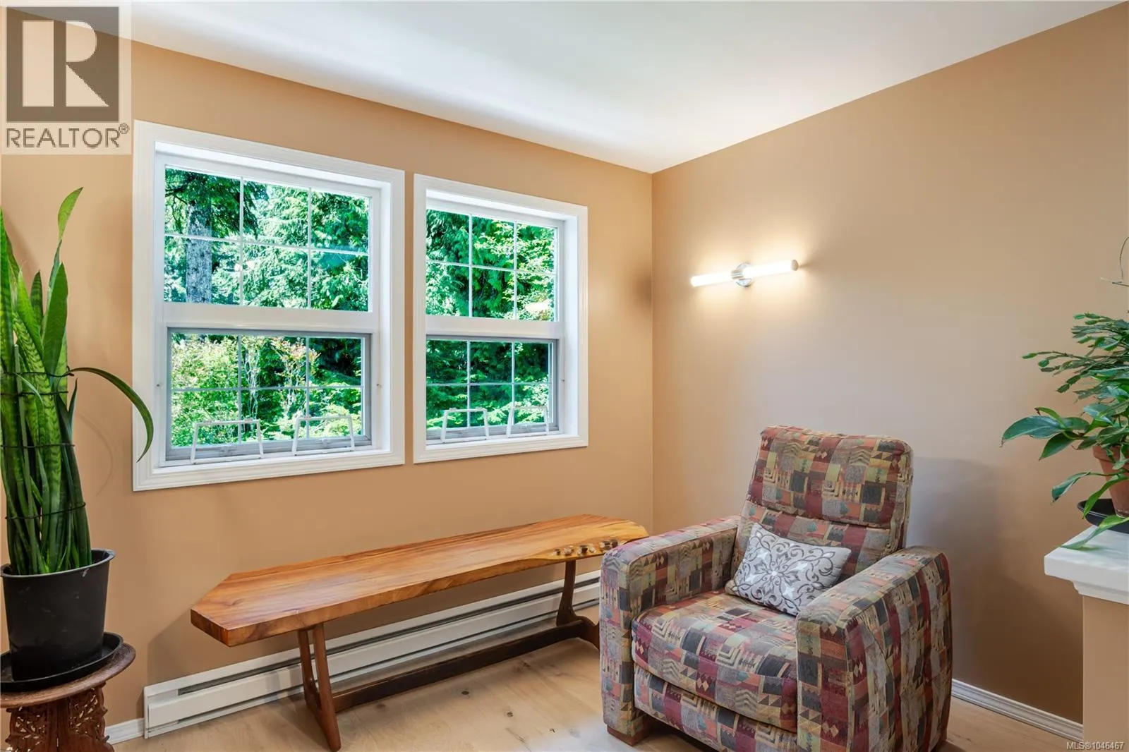 1212 Lynn Rd