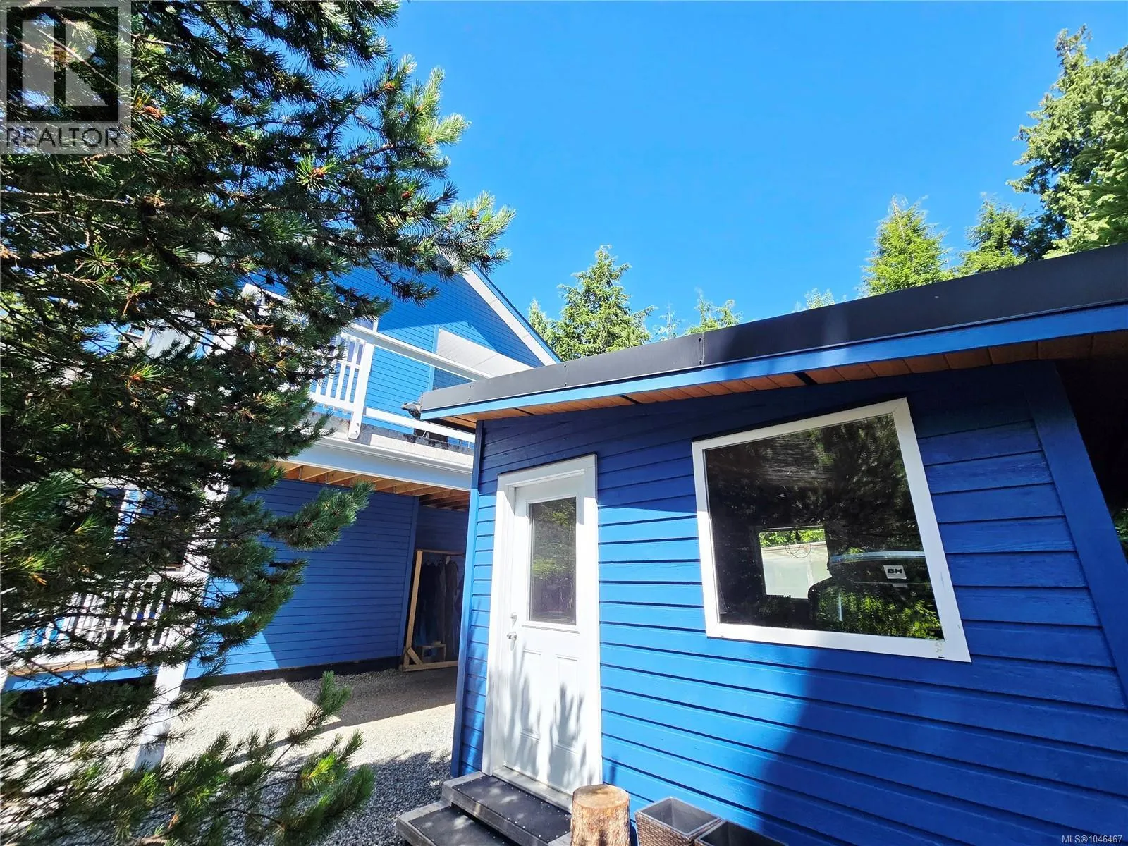 1212 Lynn Rd