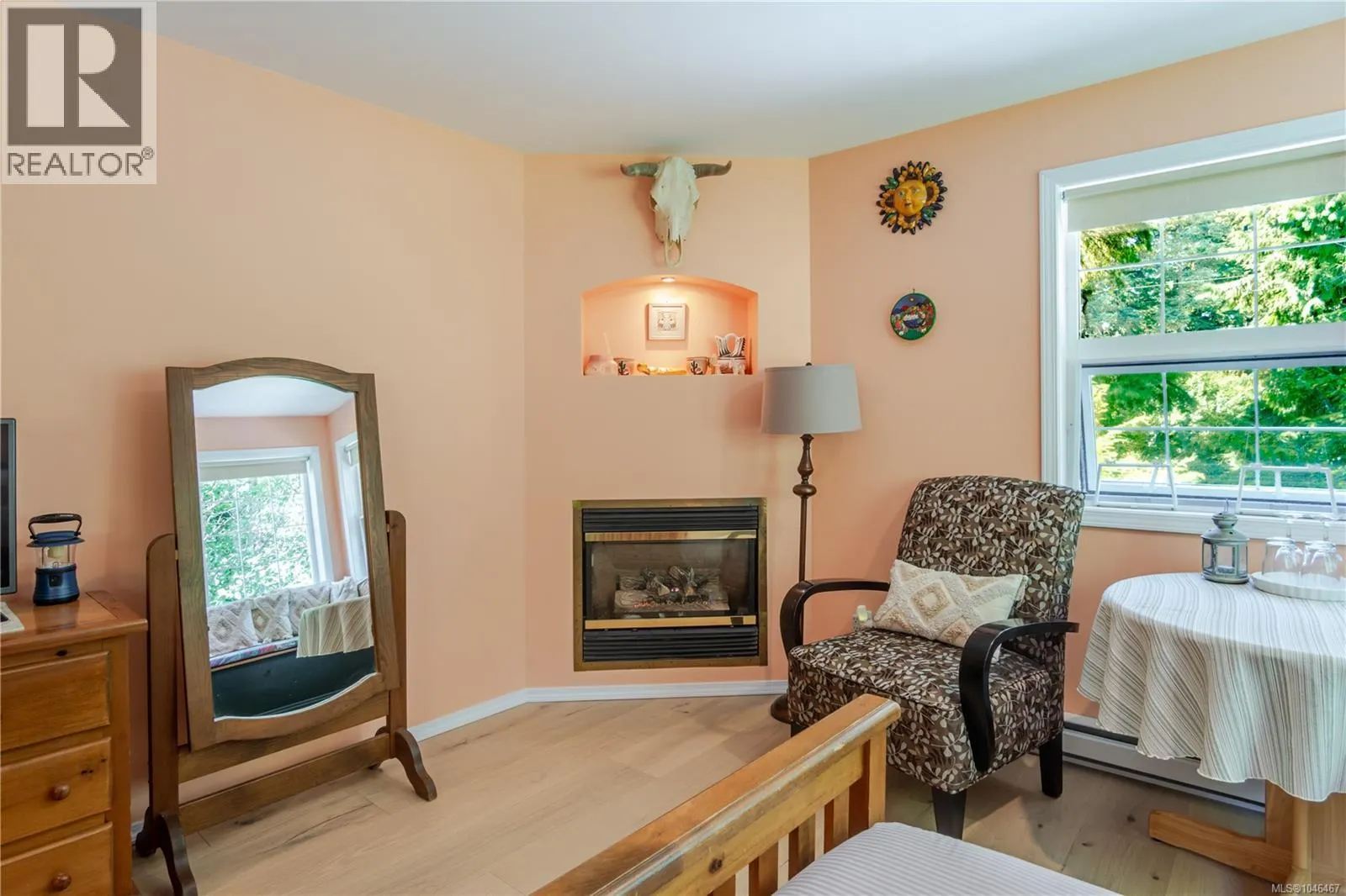 1212 Lynn Rd