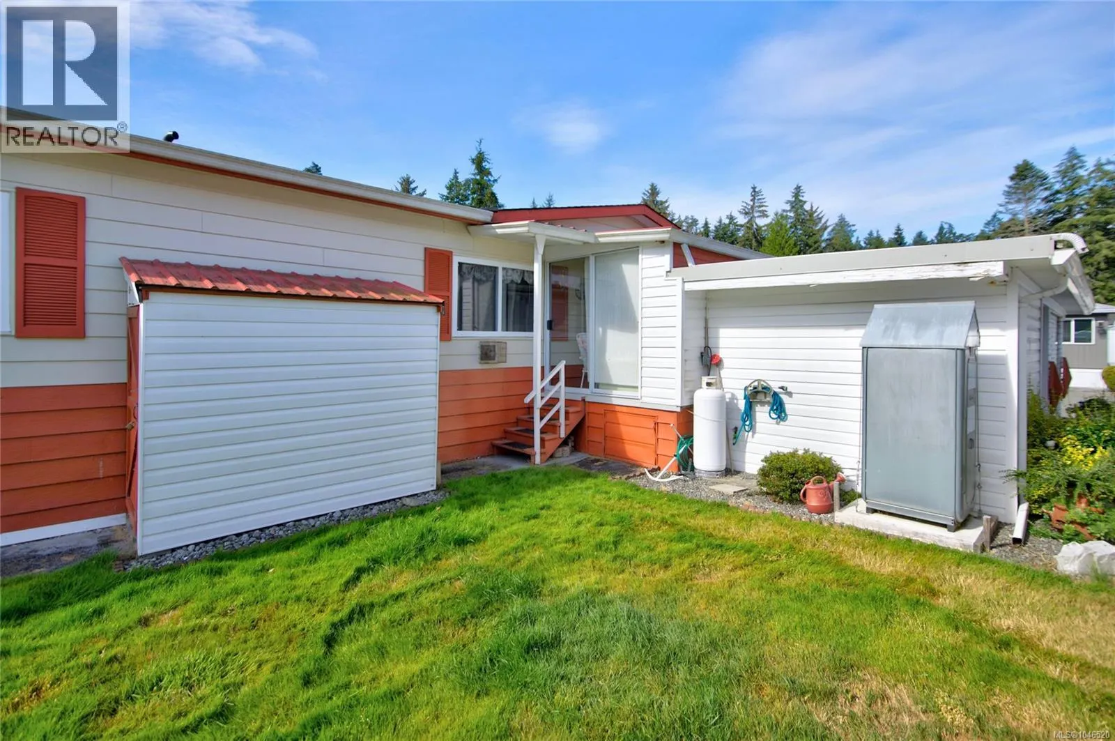 21 1240 Wilkinson Rd