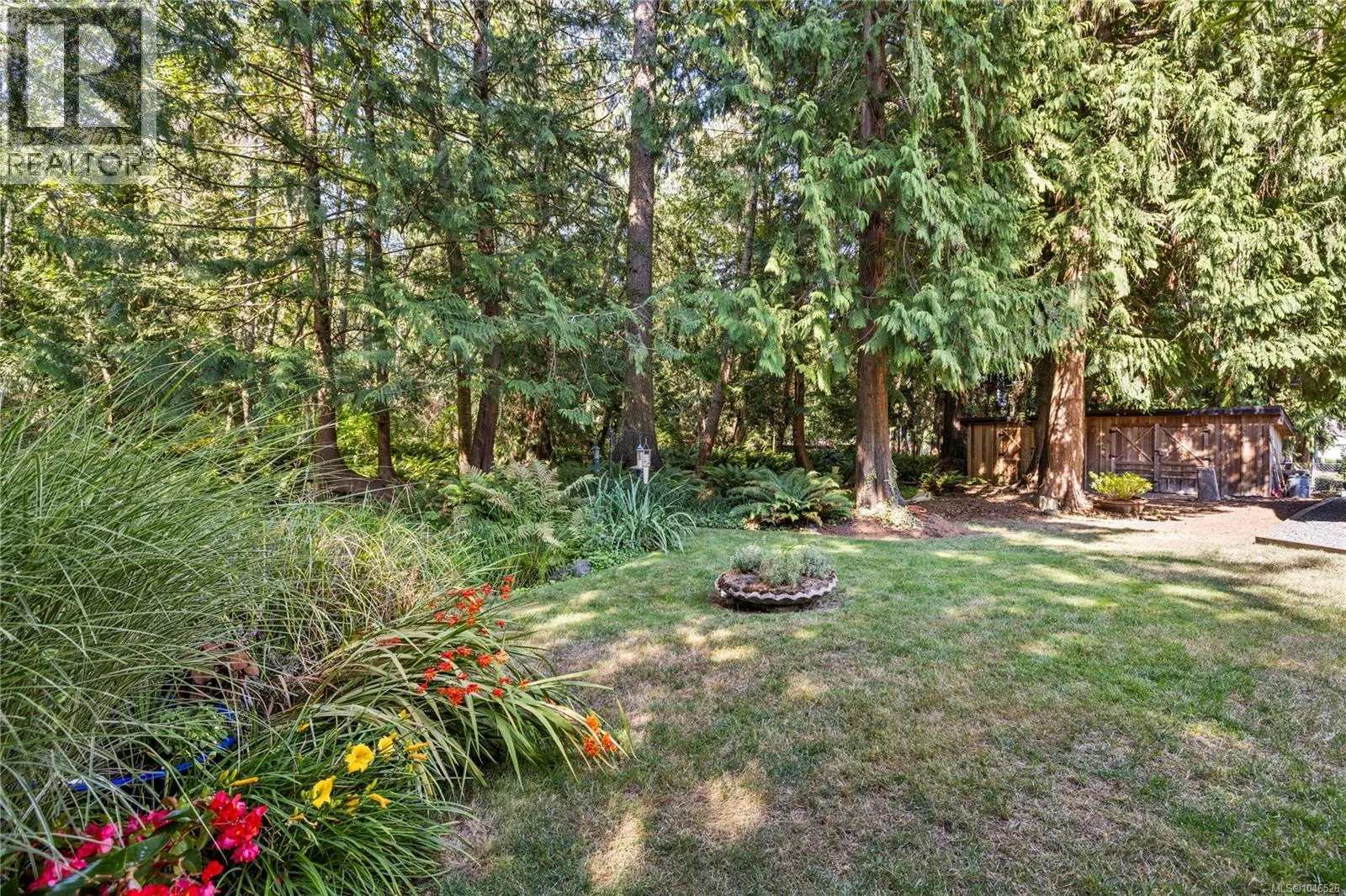 825 Fern Rd E
