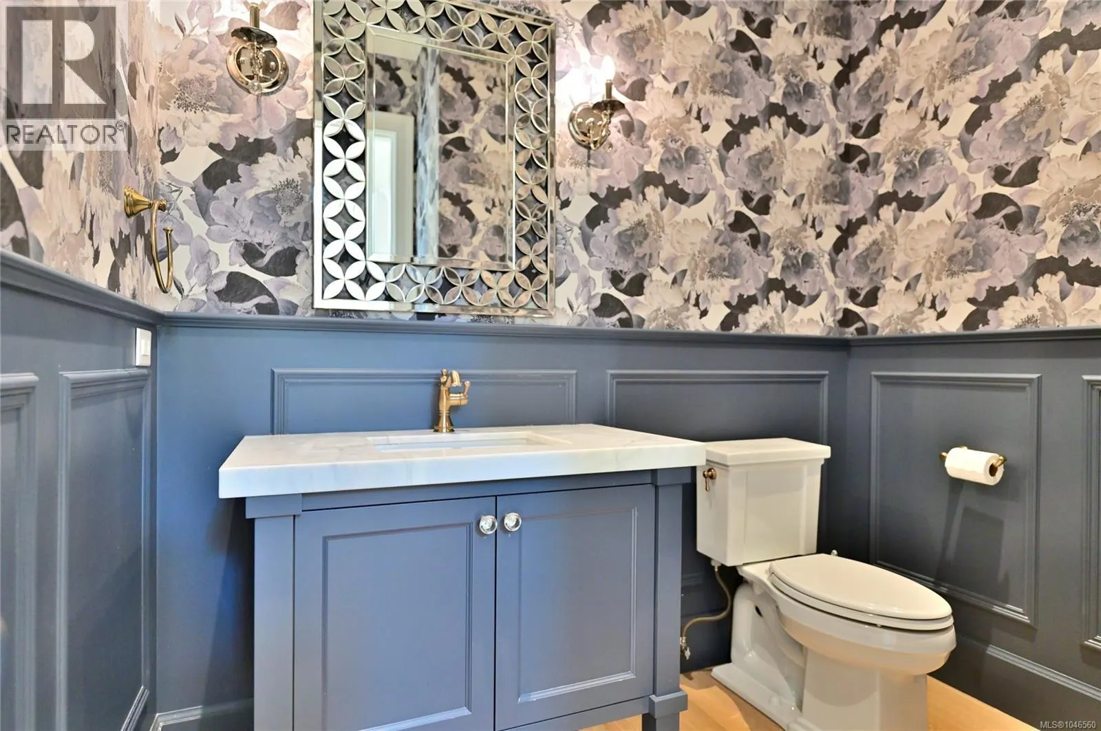 2777 Dewdney Ave