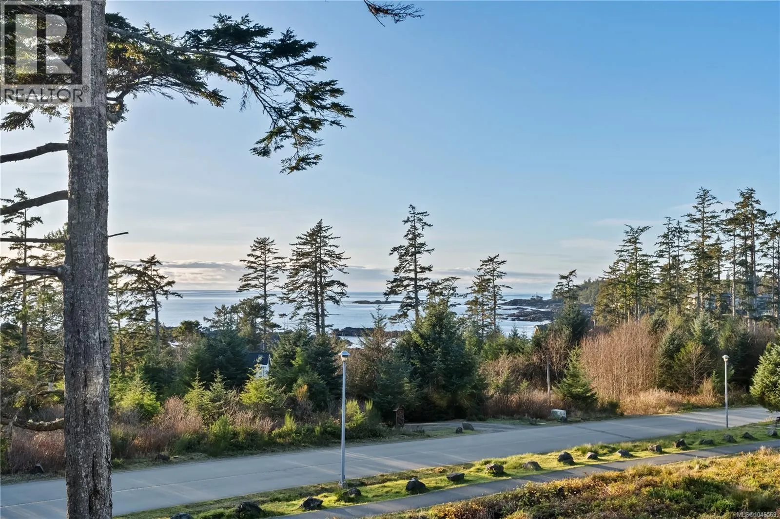 212 515 Marine Dr