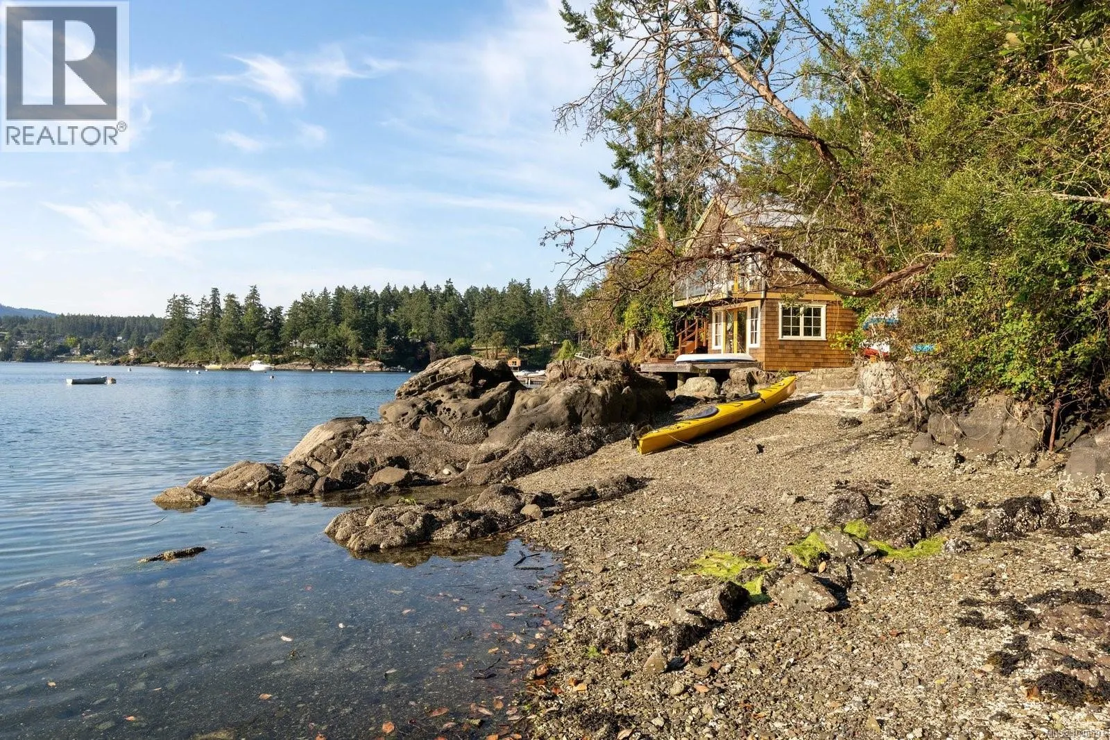 10994 Madrona Dr