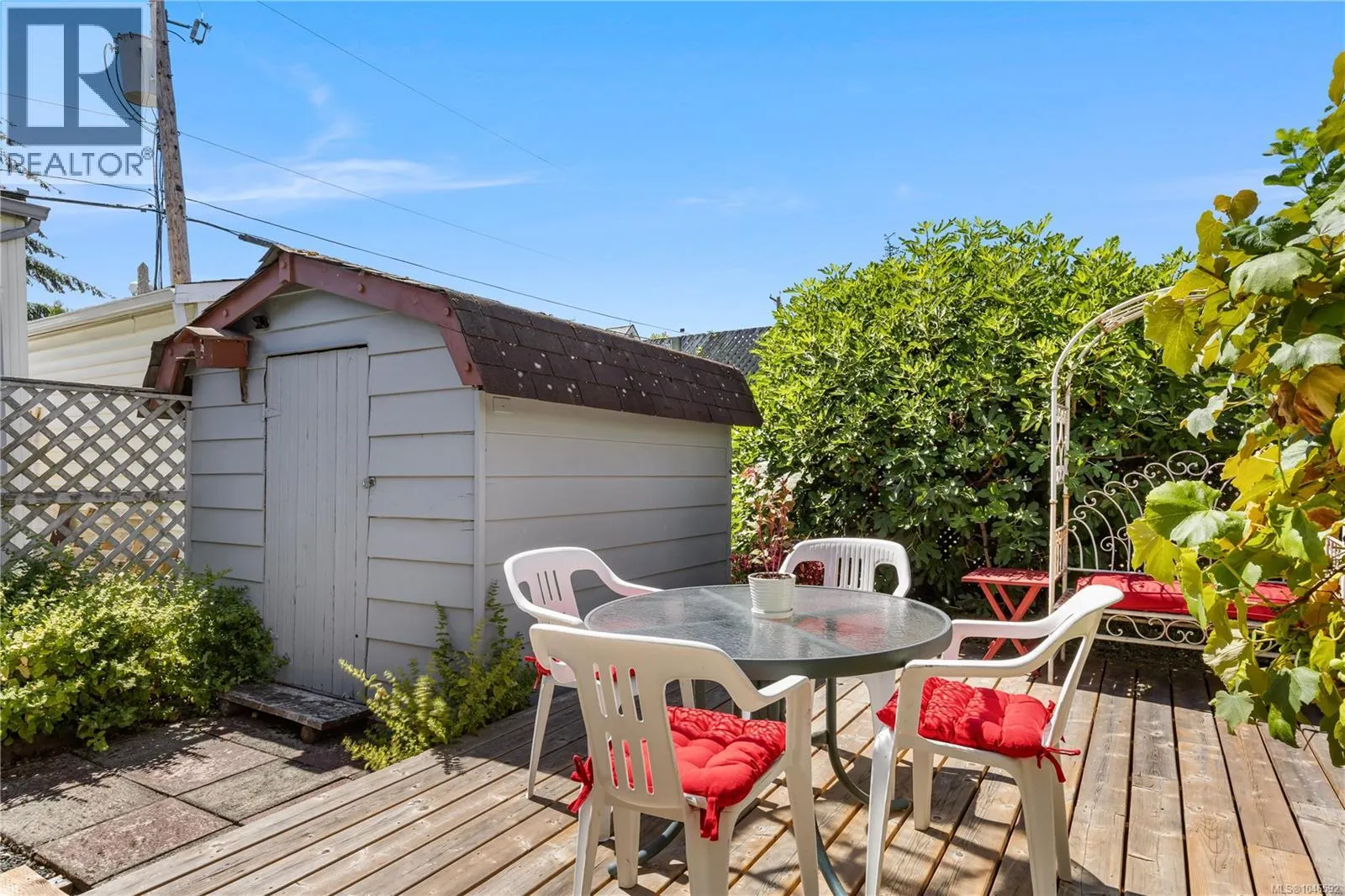 94 7701 Central Saanich Rd