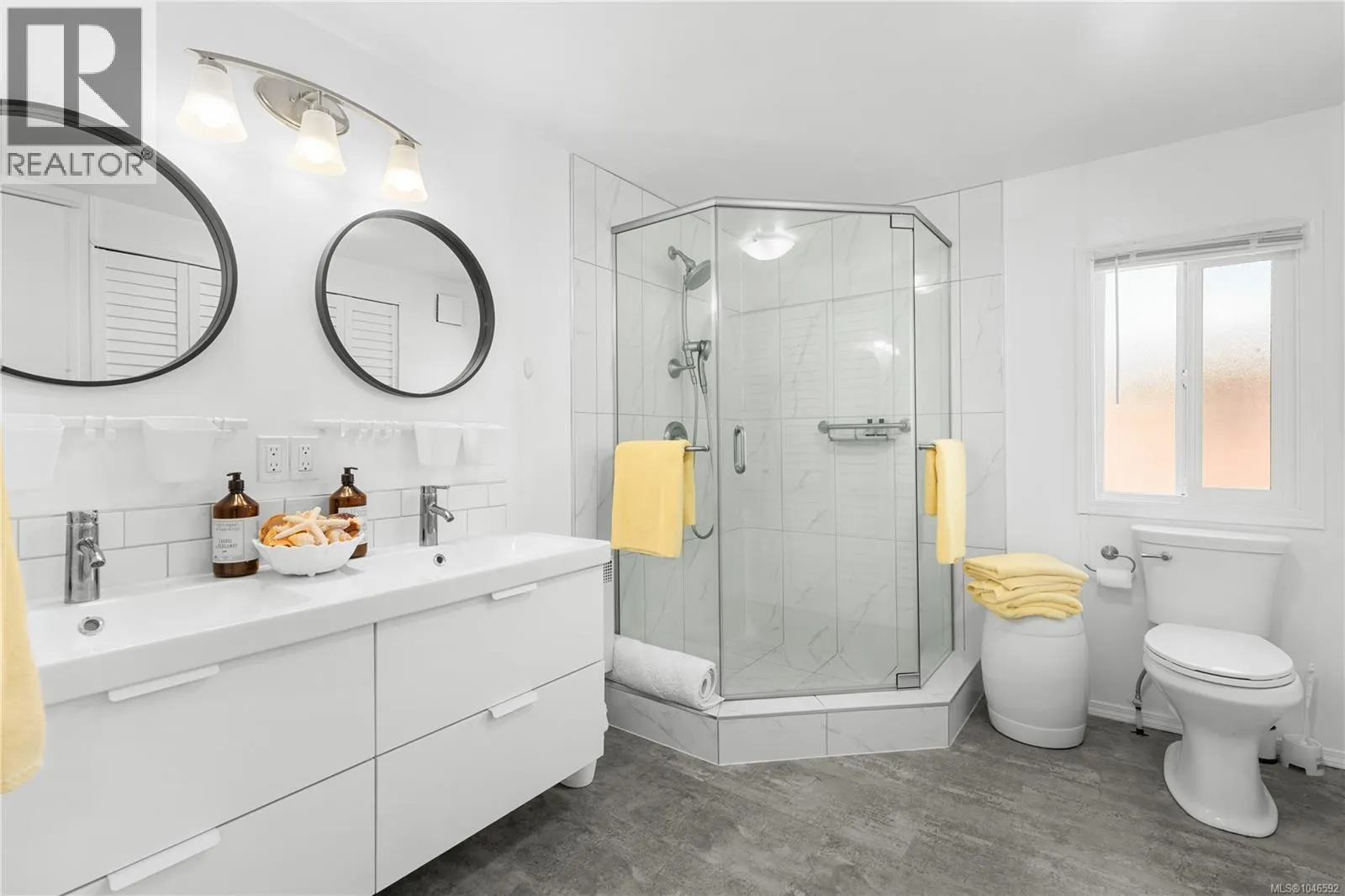 94 7701 Central Saanich Rd