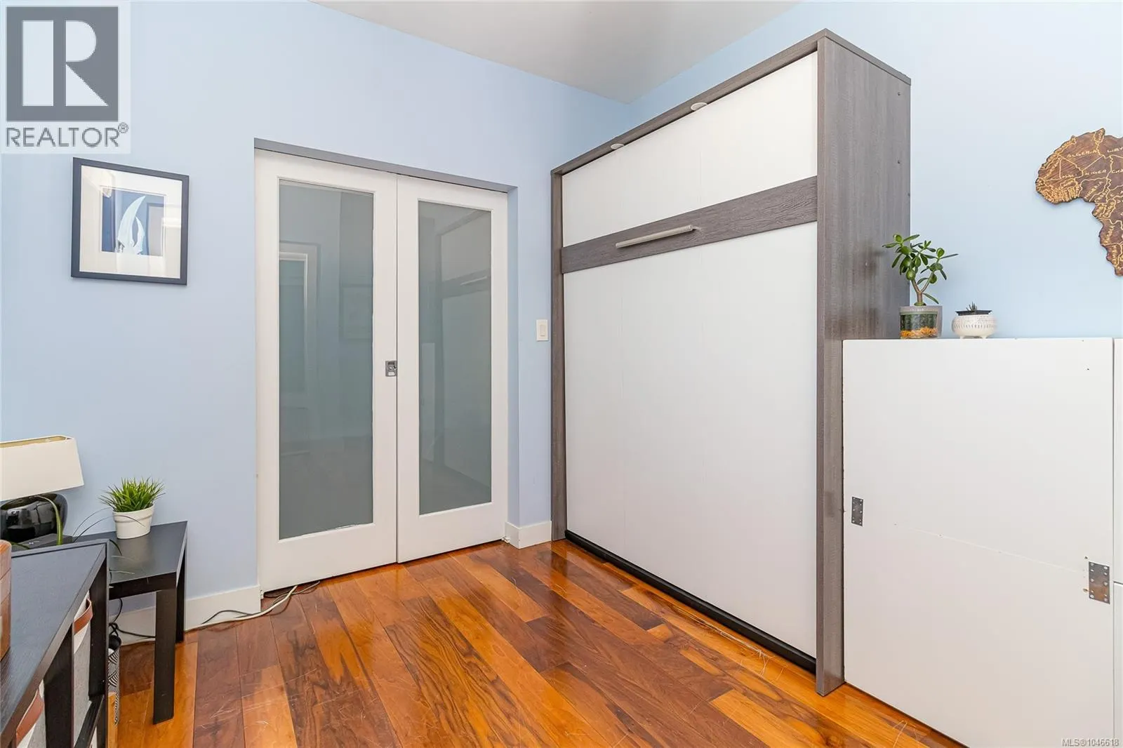 403 1008 Tillicum Rd