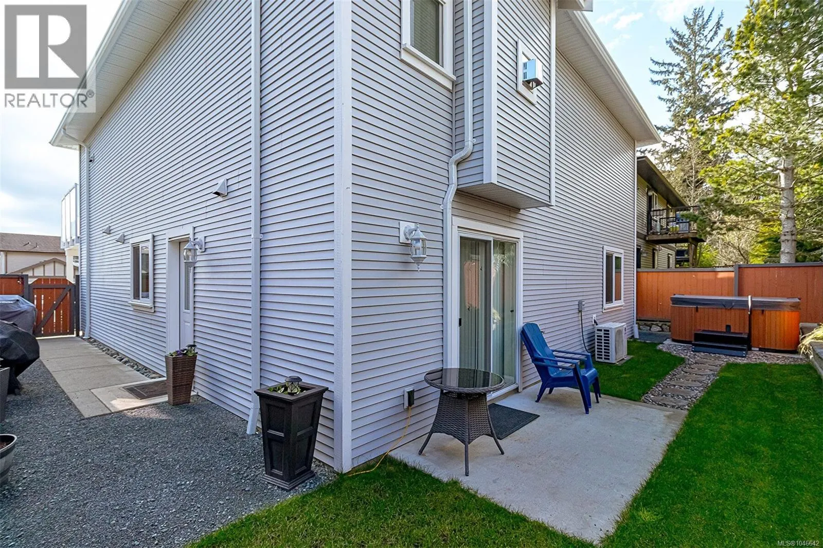 1921 Tominny Rd