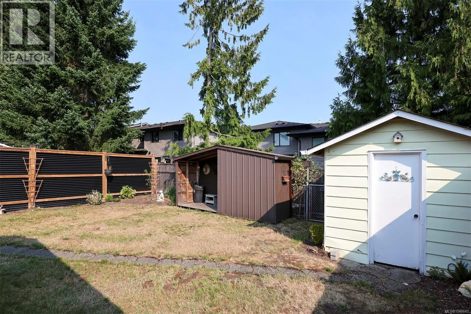 2598 Willard Ave