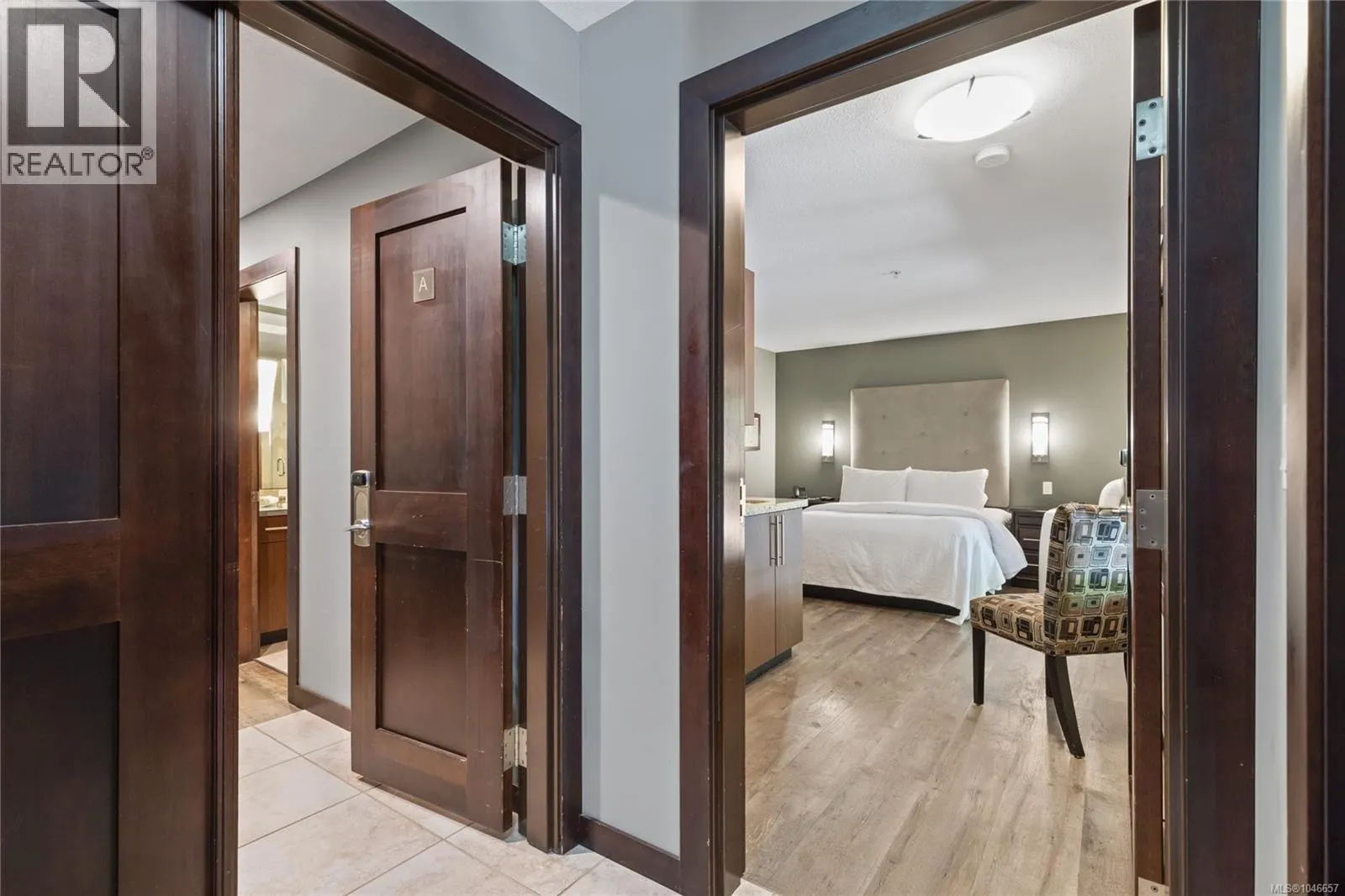 212 SA2 1175 Resort Dr