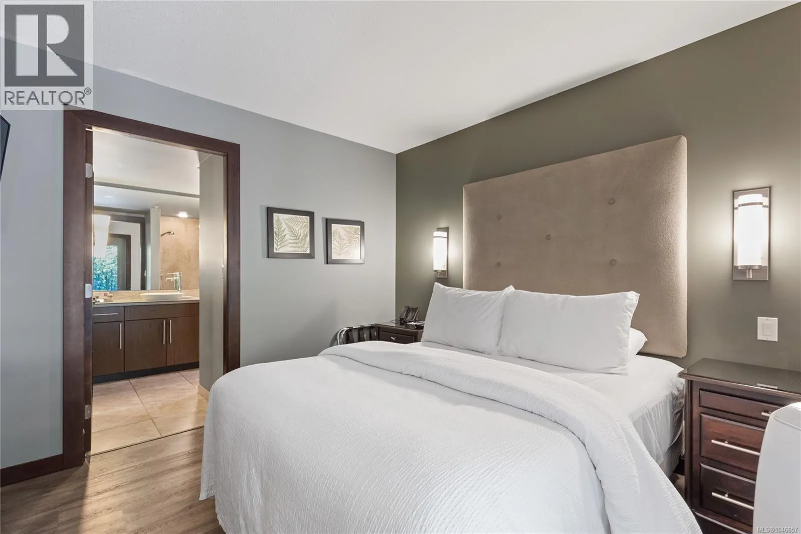 212 SA2 1175 Resort Dr