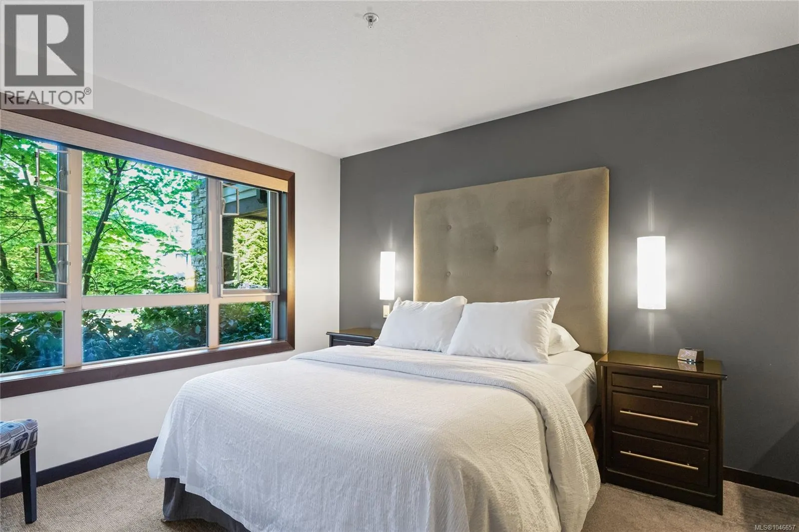 212 SA2 1175 Resort Dr