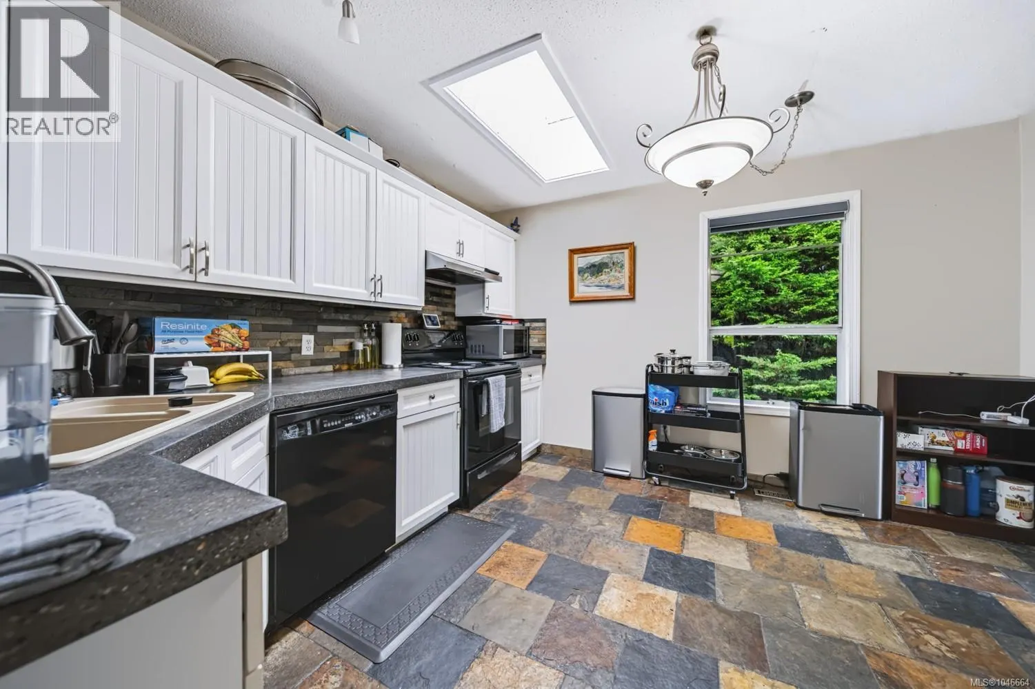 1001 Timberwood Dr
