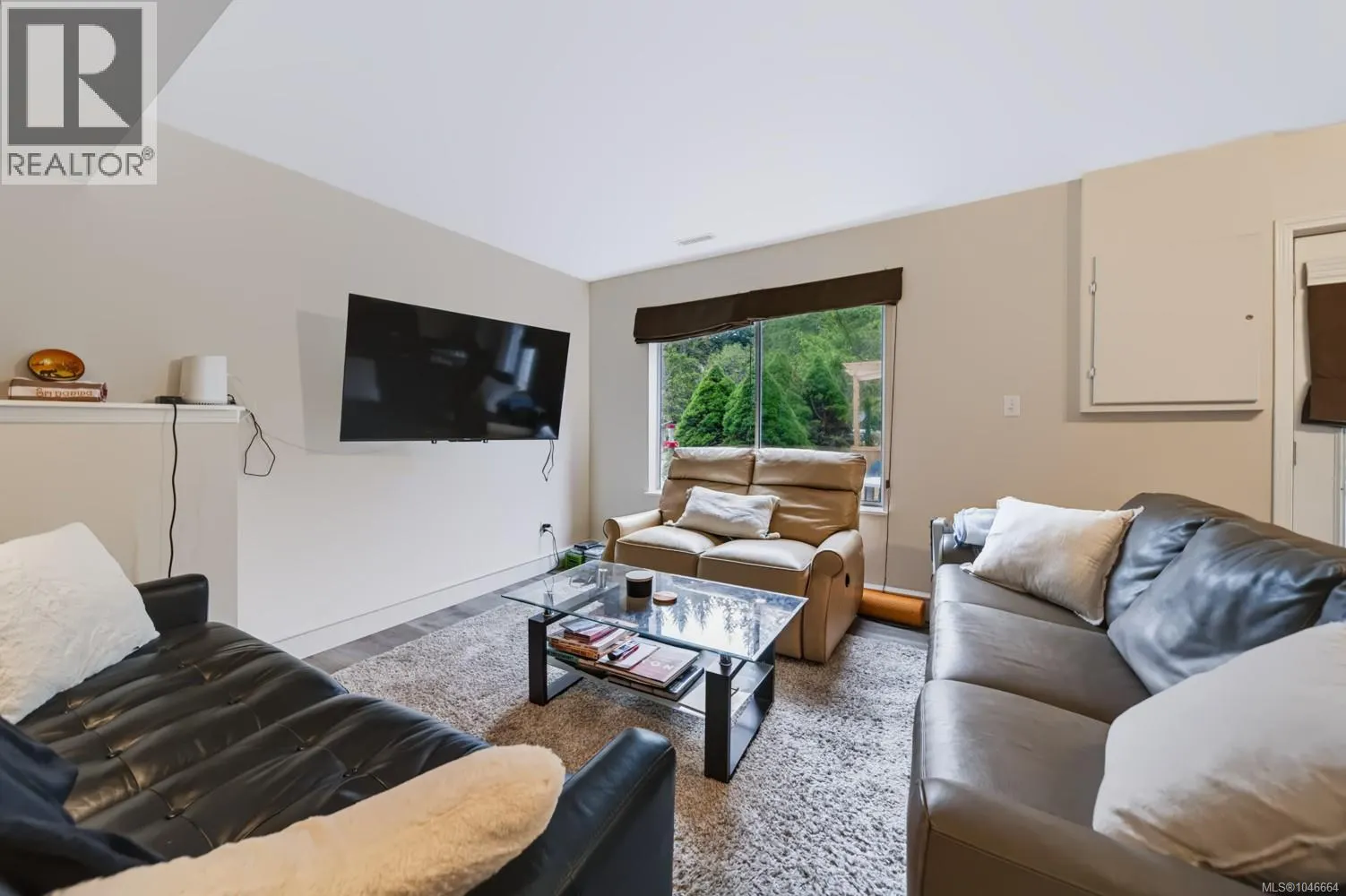 1001 Timberwood Dr