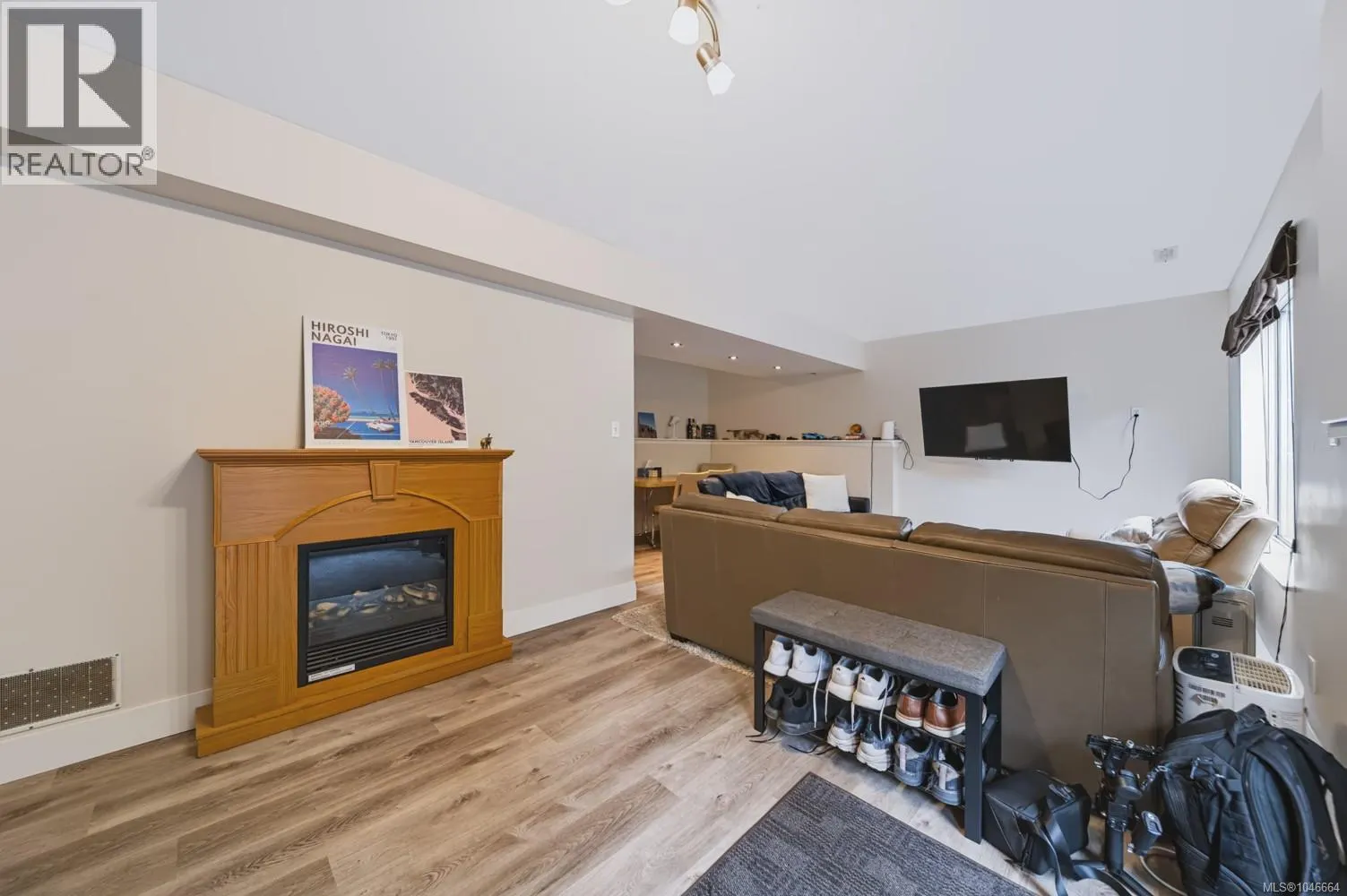 1001 Timberwood Dr