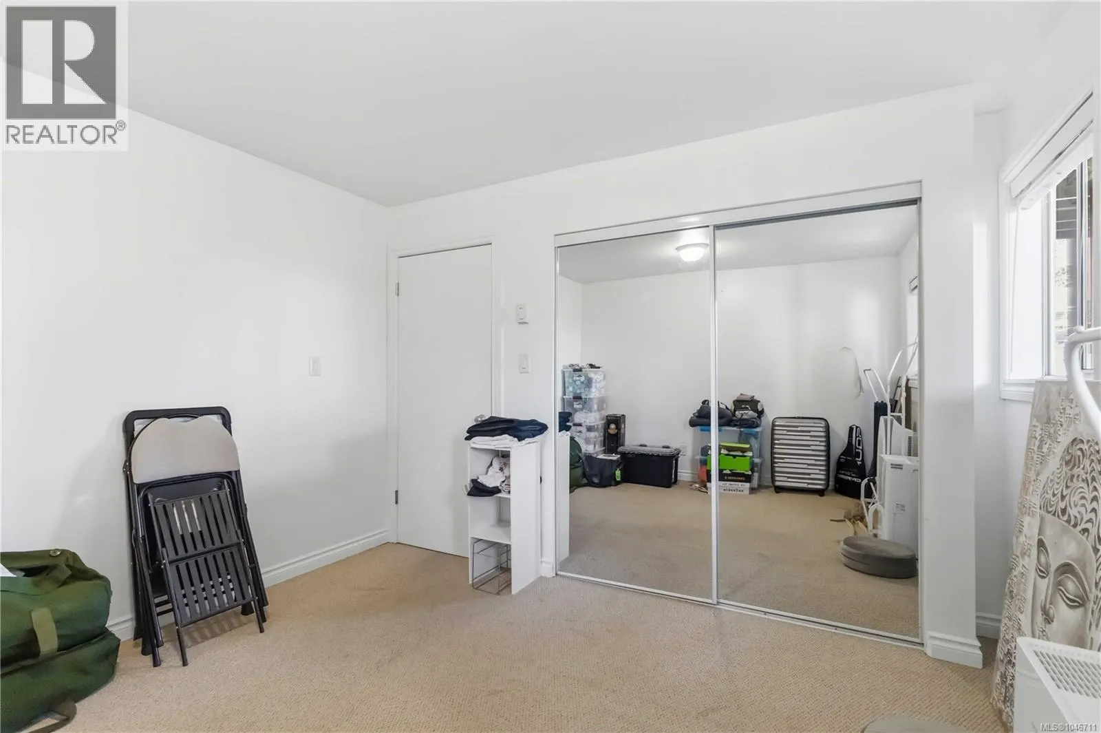 3389 Mary Anne Cres
